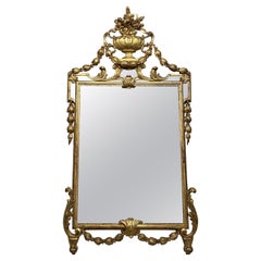 Grand miroir français Louis XVI du 18ème siècle en bois doré
