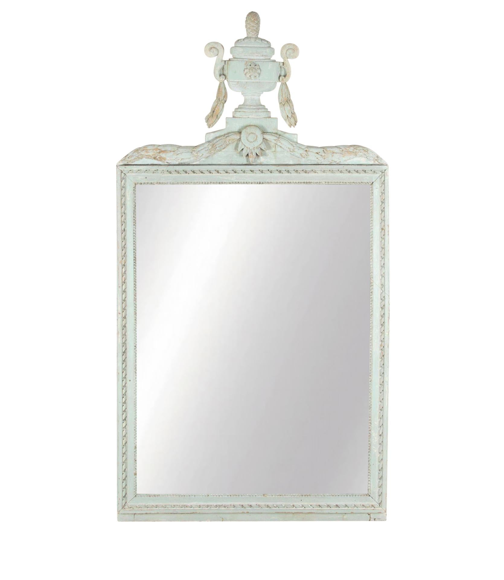 Français Grand miroir d'époque Louis XVI français du 18ème siècle en vente