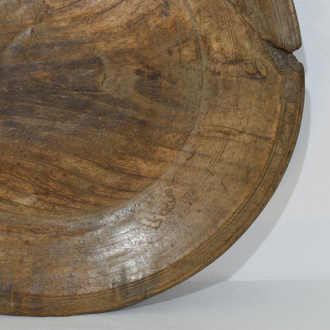 Large 18th Century French Wooden Bowl / Platter For Sale 5