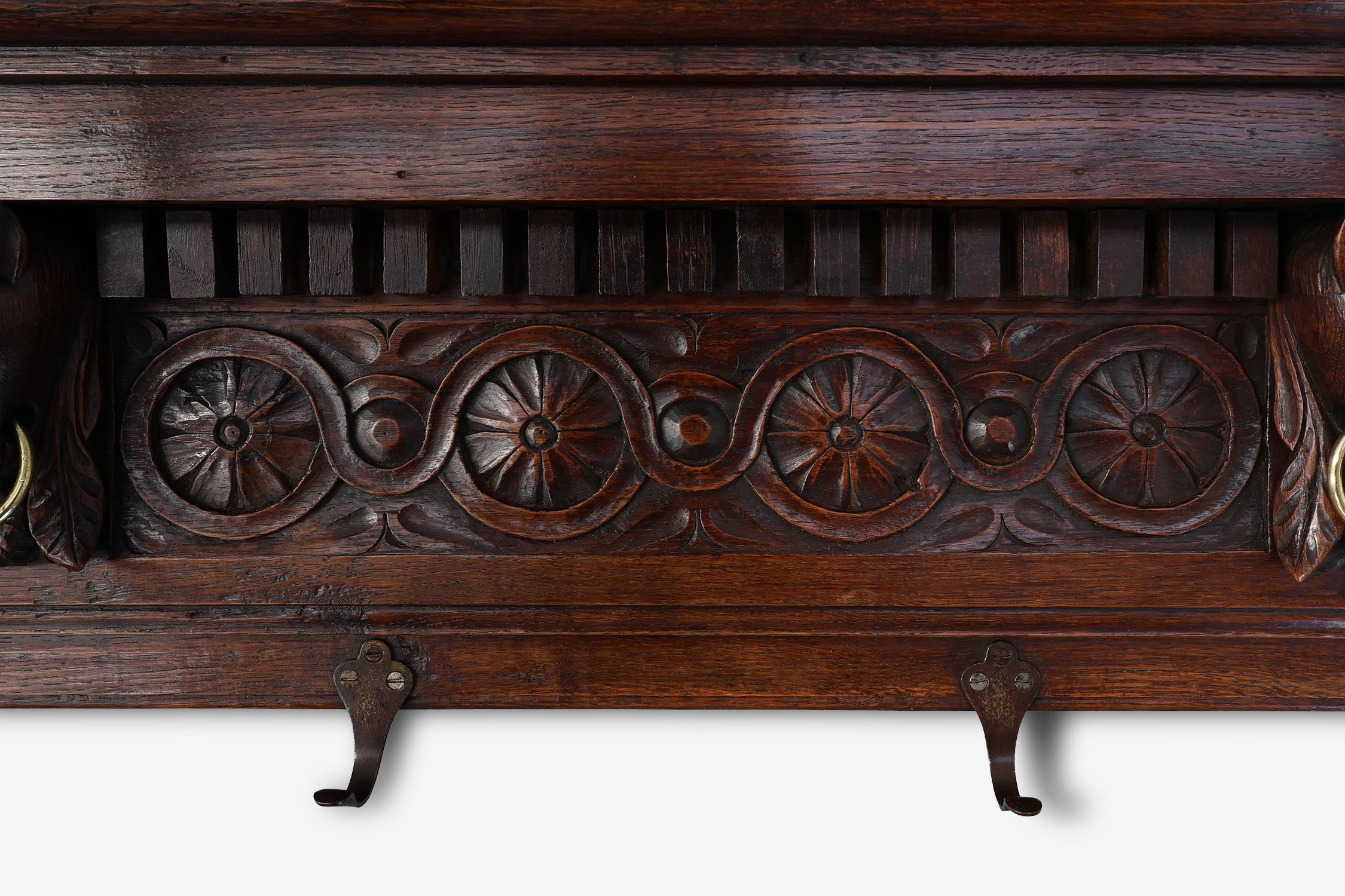 Copper Large 18th Century Gothic solid oak hand carved coat rack, France For Sale