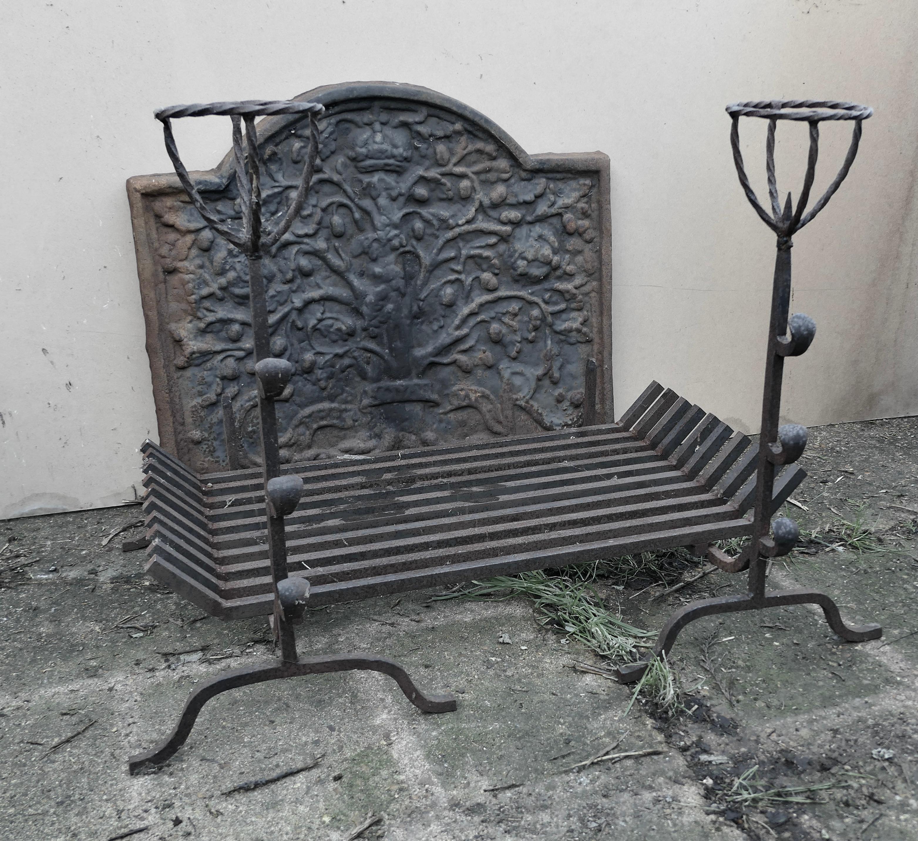  Large 18th Century Heavy Iron Fire Back, Andirons and Grate    For Sale 5