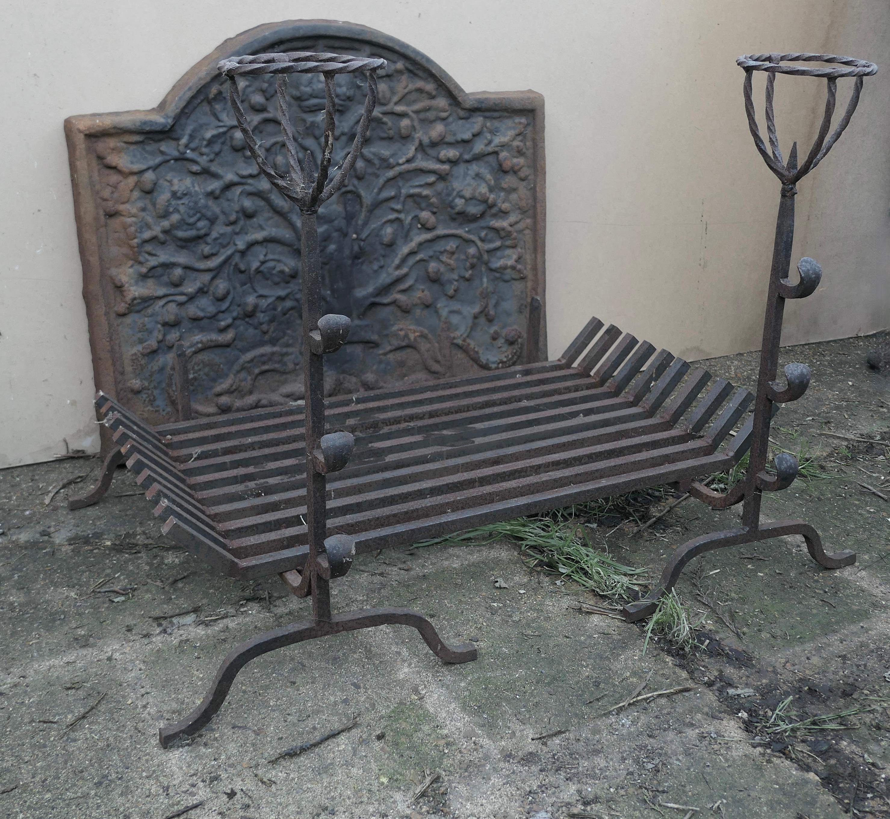  Large 18th Century Heavy Iron Fire Back, Andirons and Grate    For Sale 4