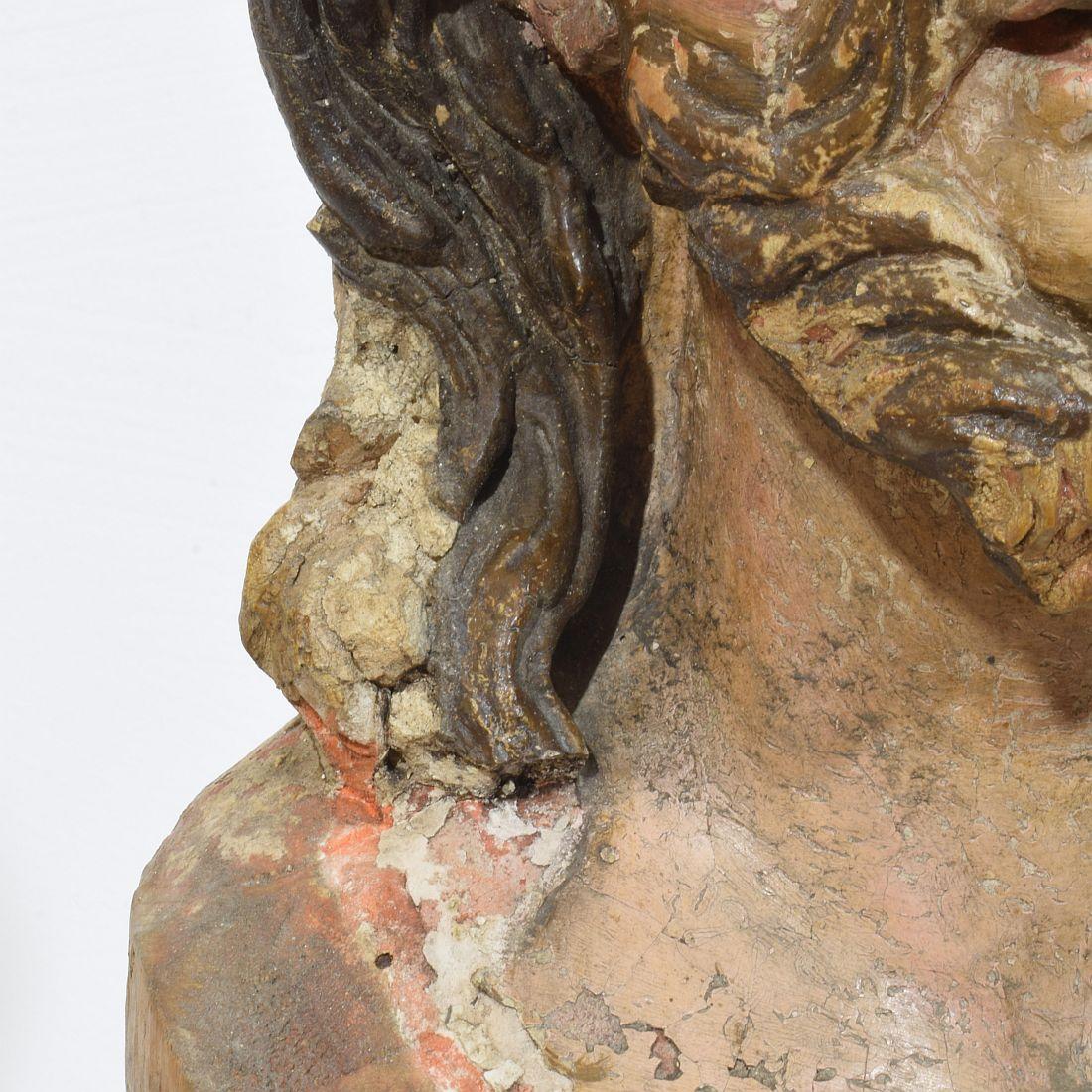 Grande tête de Christ italienne / napolitaine du 18ème siècle en bois sculpté à la main en vente 10