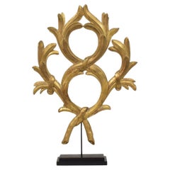 Large 18th Century Italian Neoclassical Carved Giltwood Ornament