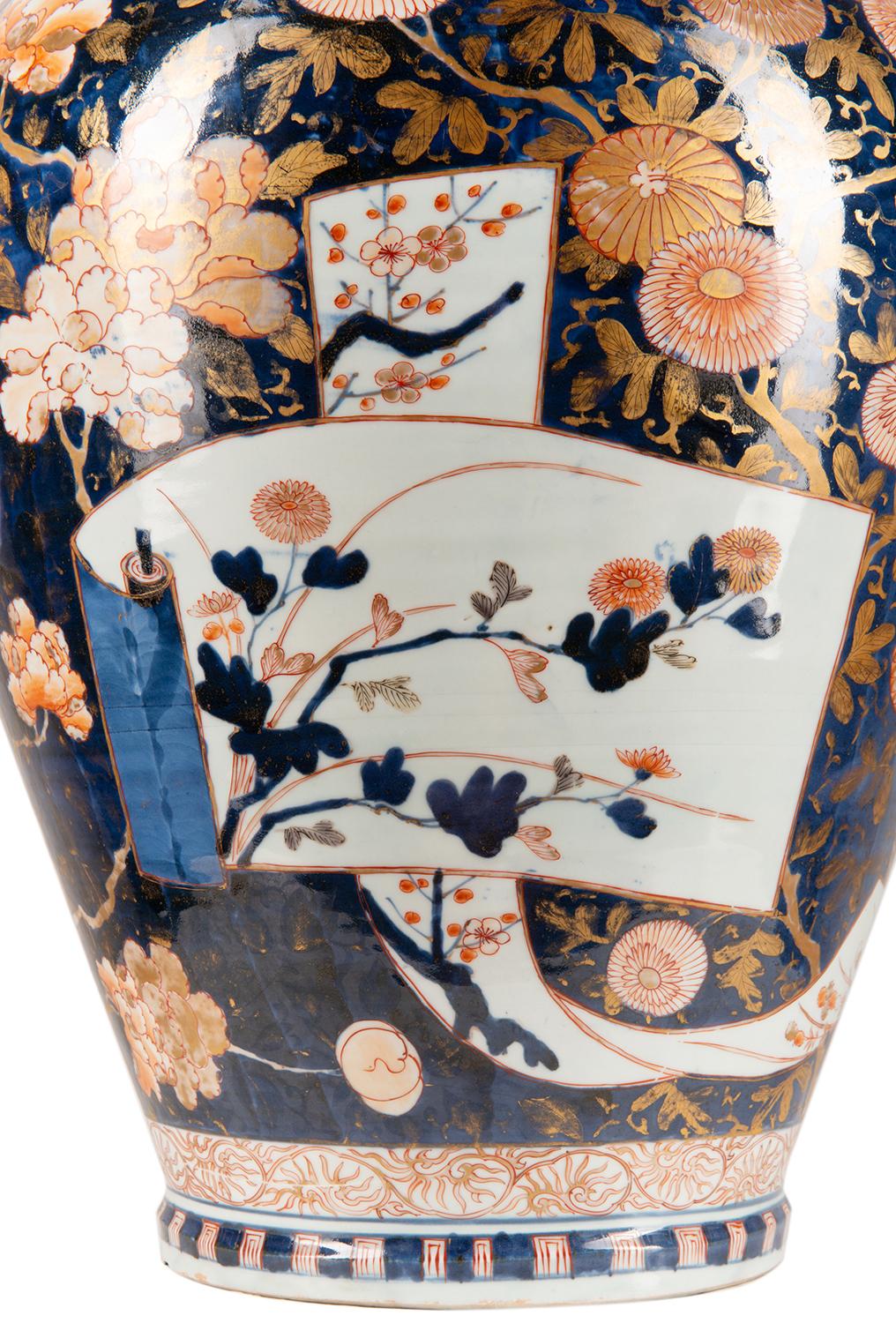 Hand-Painted Large 18th Century Japanese Arita Imari Vase. 47cm(18.5”) high