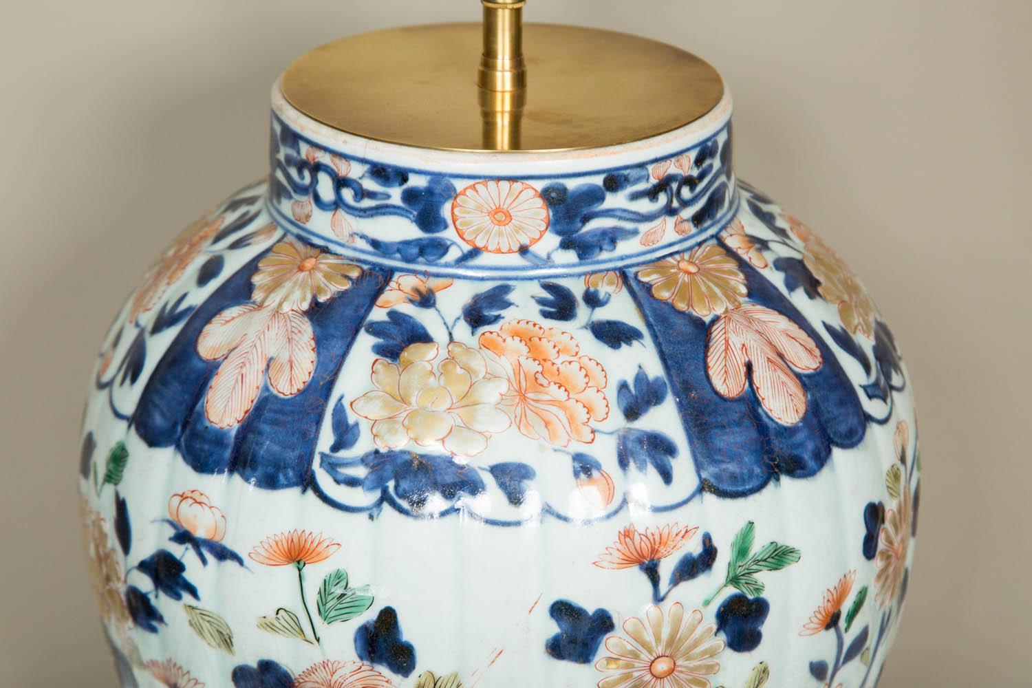 Large 18th Century Japanese Imari Vase as a Lamp In Fair Condition In London, GB