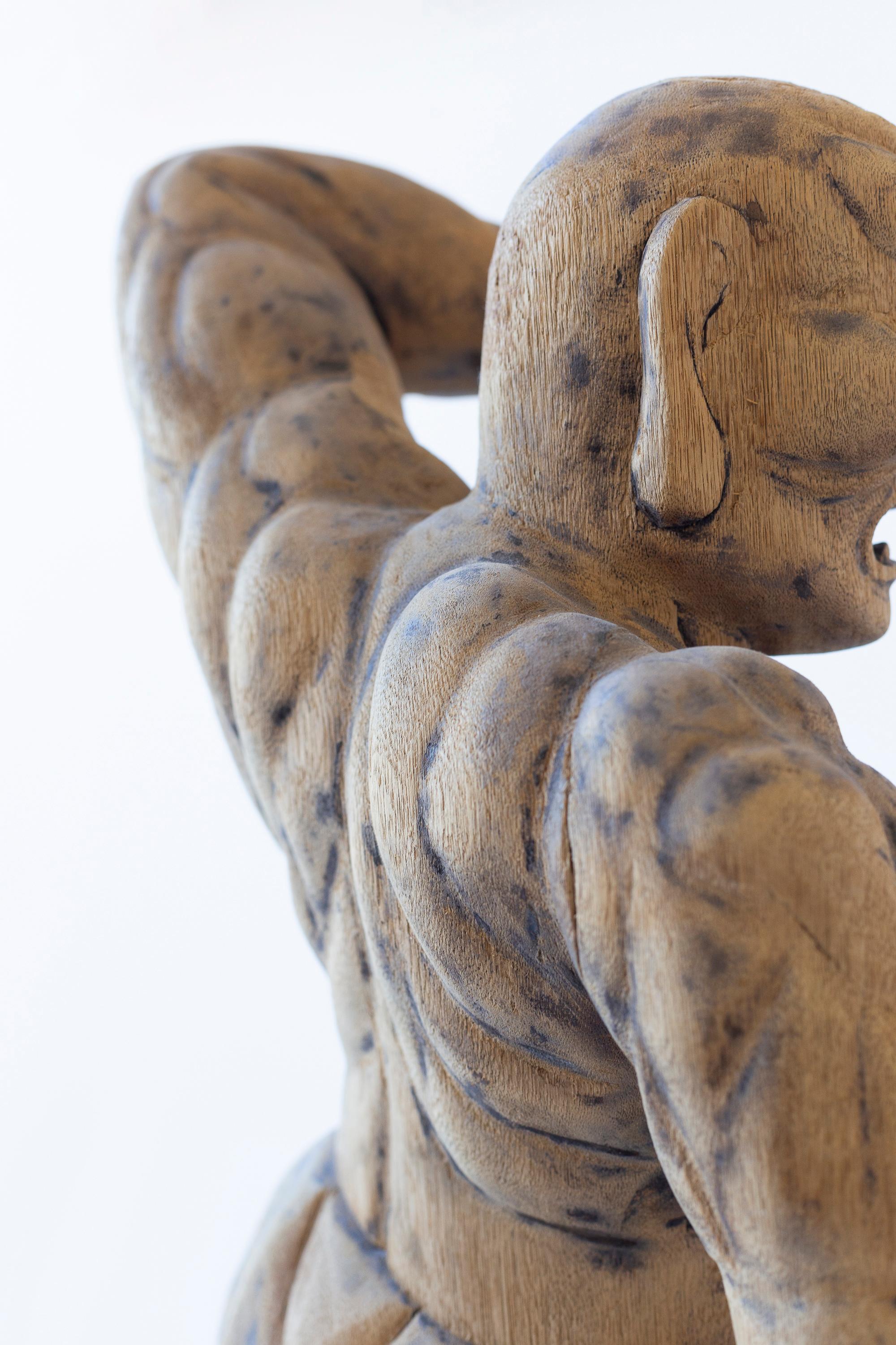 Große japanische hölzerne Nio-Wächterfigur aus dem 18. im Angebot 2