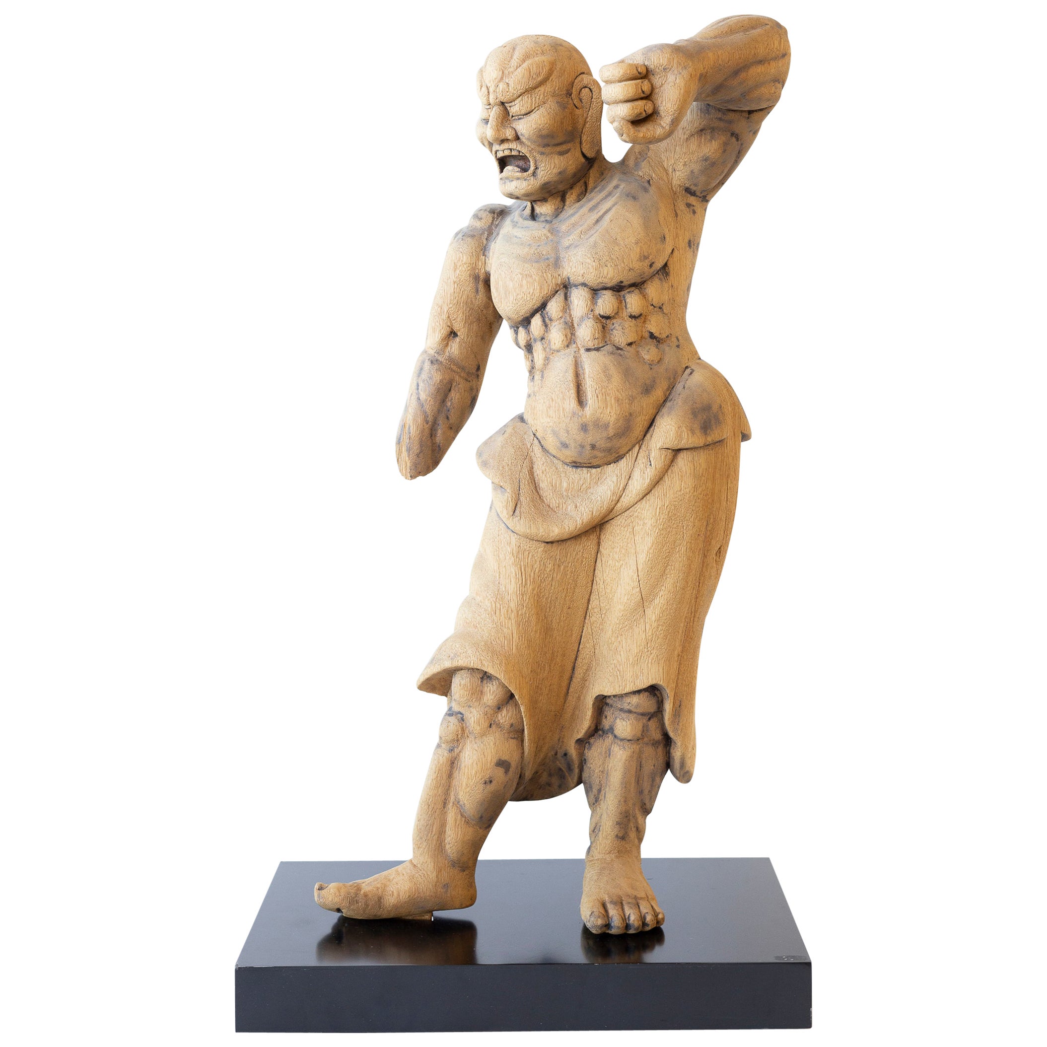 Große japanische hölzerne Nio-Wächterfigur aus dem 18. im Angebot