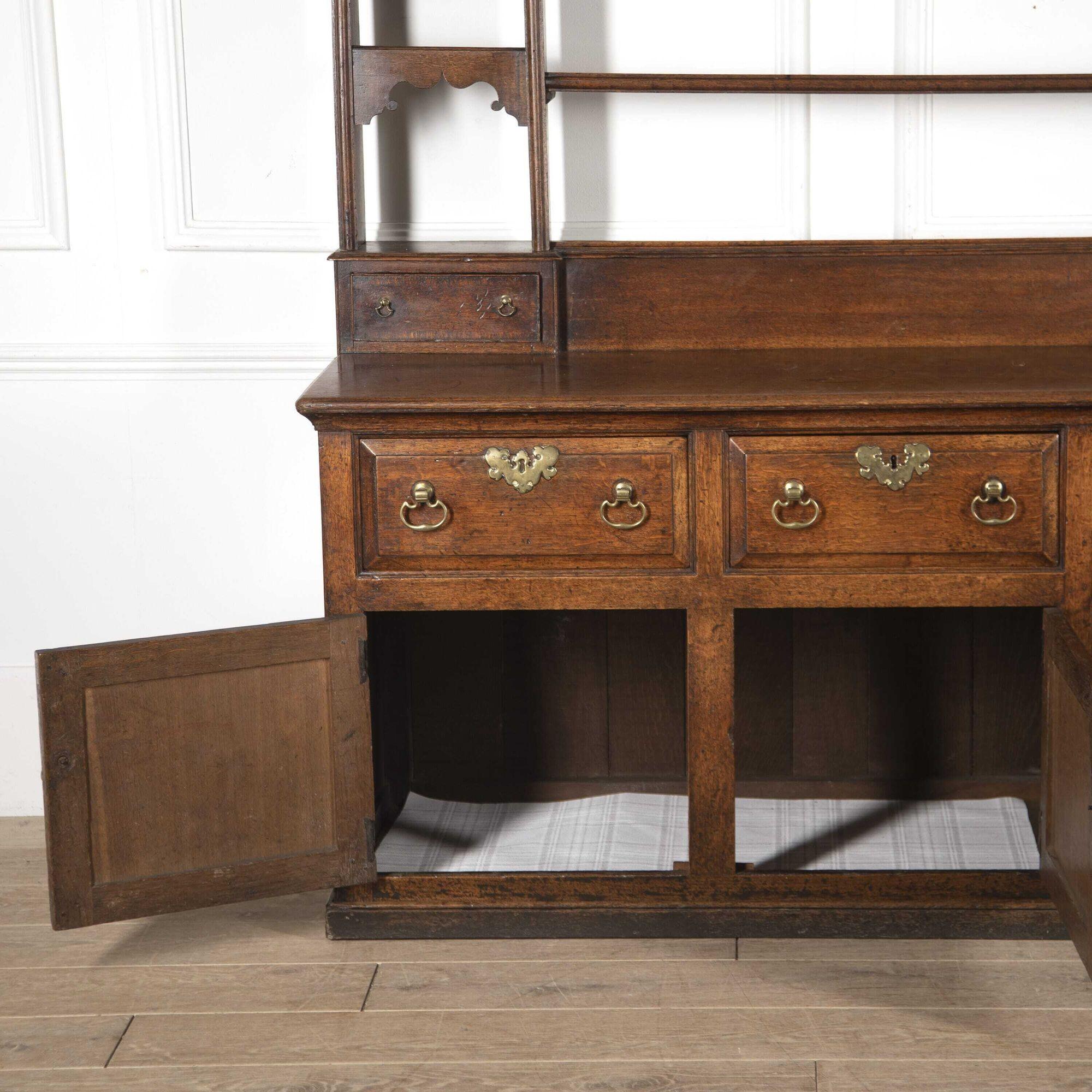 Large 18th Century Oak Dresser In Good Condition For Sale In Gloucestershire, GB
