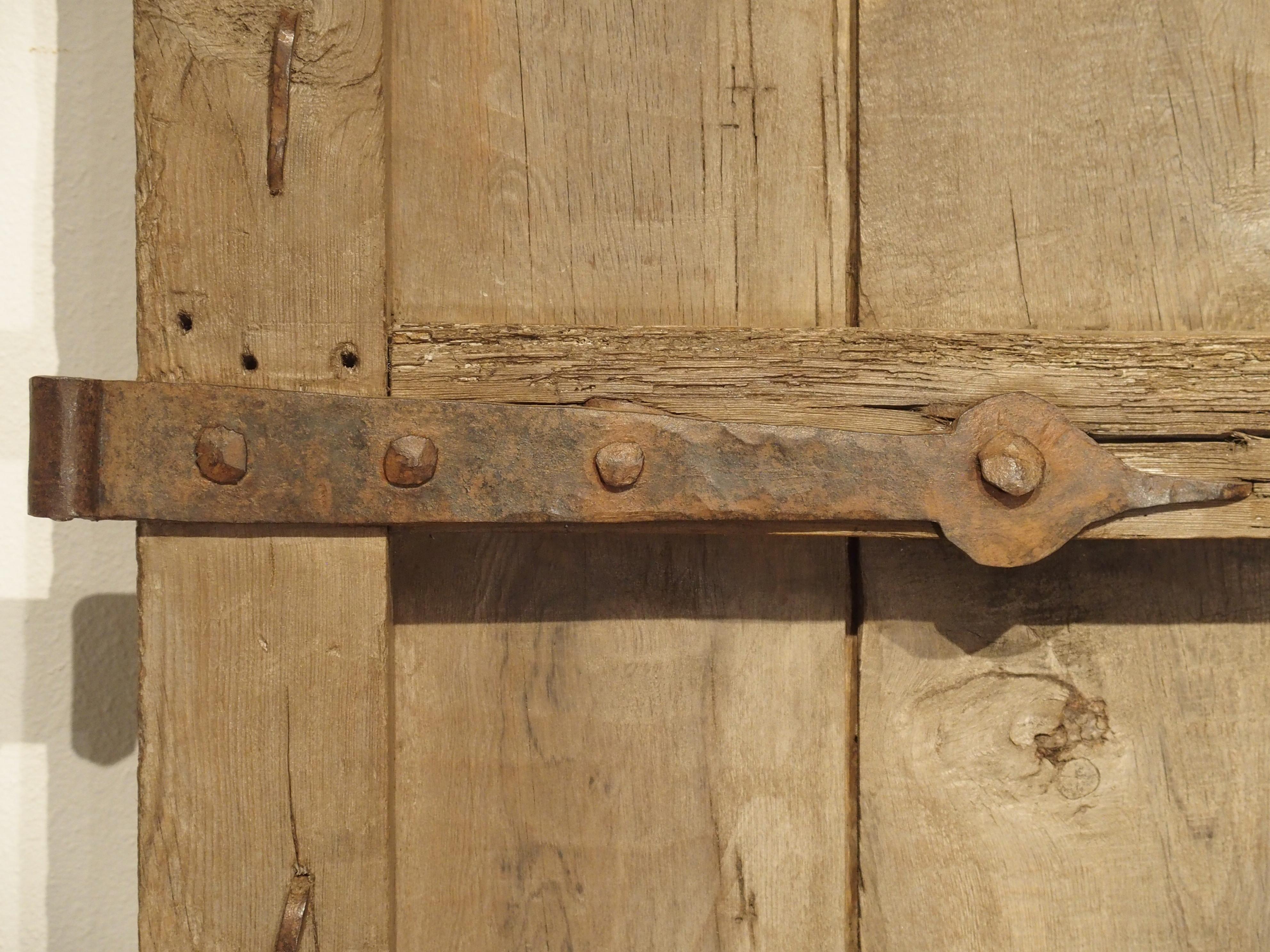 Large 18th Century Oak Plank Spanish Door with Wrought Iron Nailheads 11