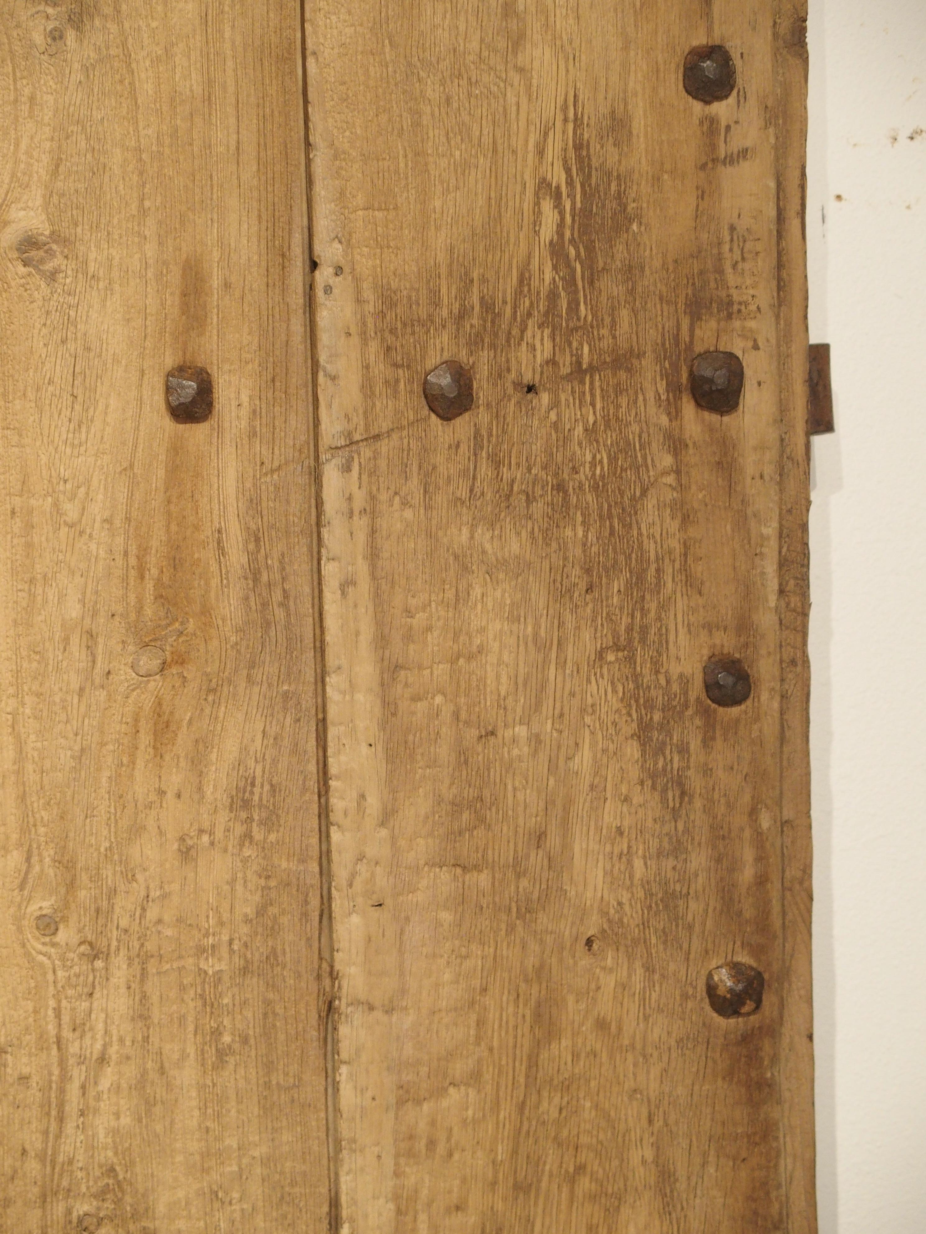 Large 18th Century Oak Plank Spanish Door with Wrought Iron Nailheads 1