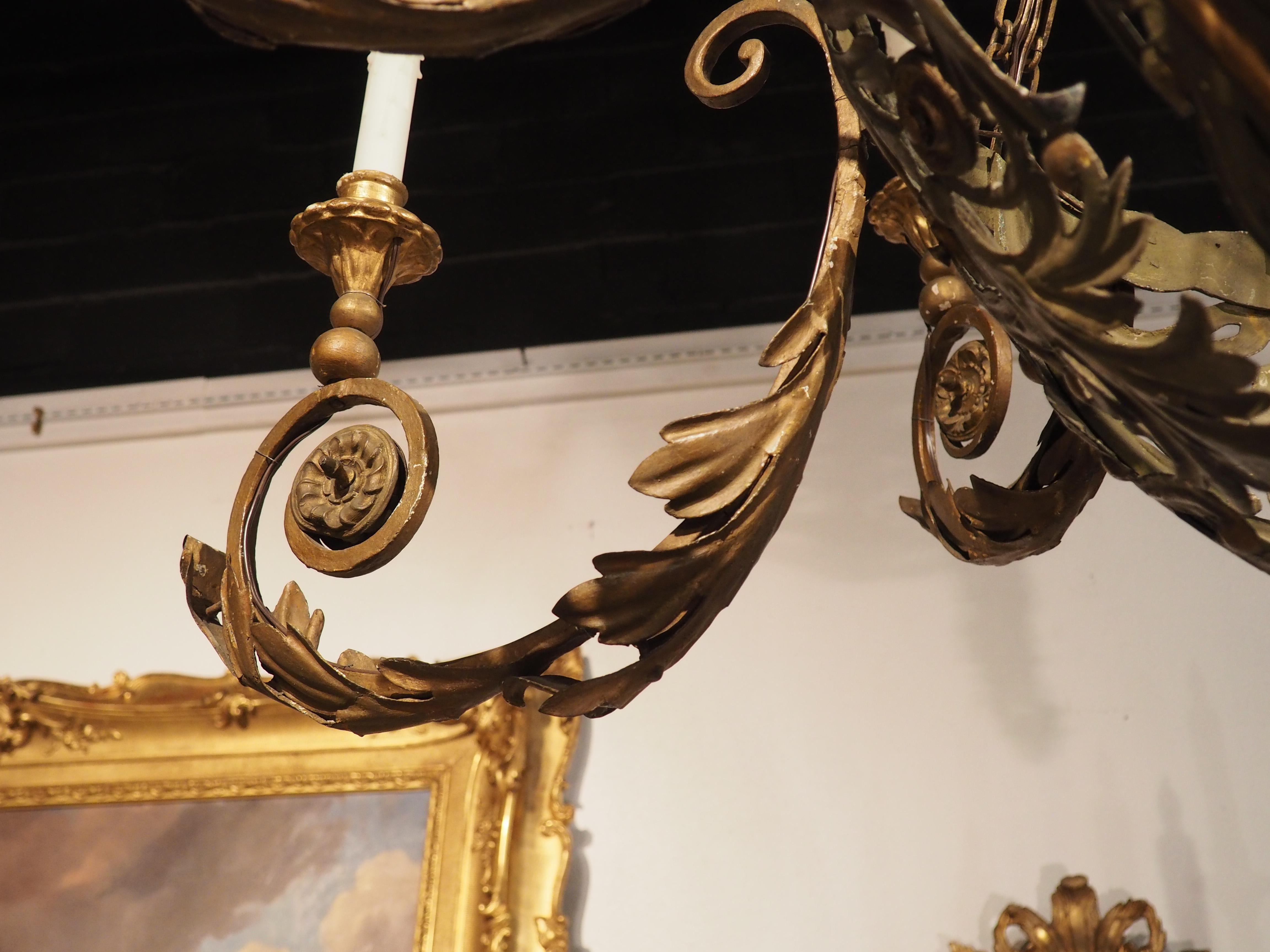 Large 18th Century Painted Tole, Iron and Wood Ten-Light Chandelier from Italy 11