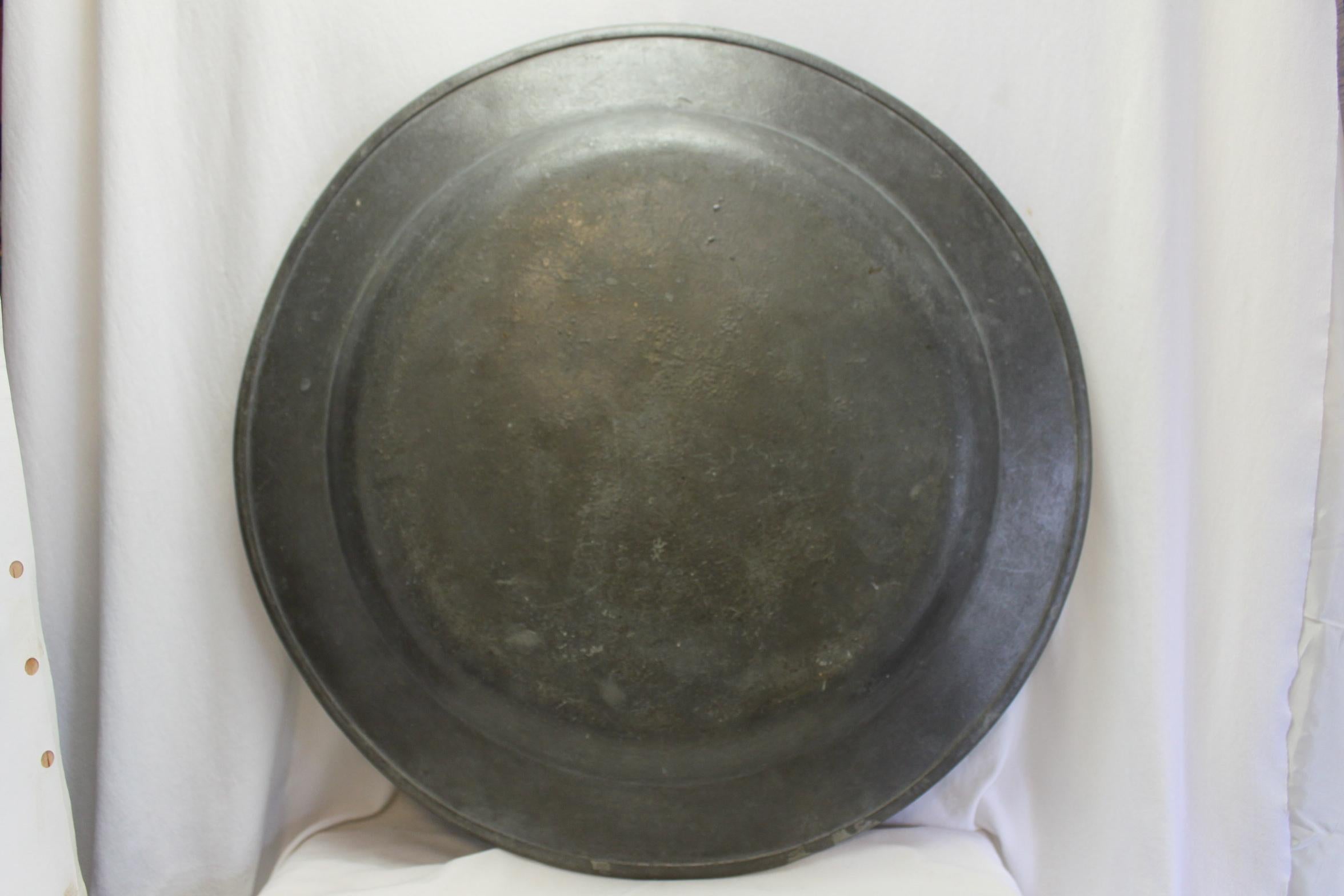 Georgian Large 18th Century Pewter Charger For Sale