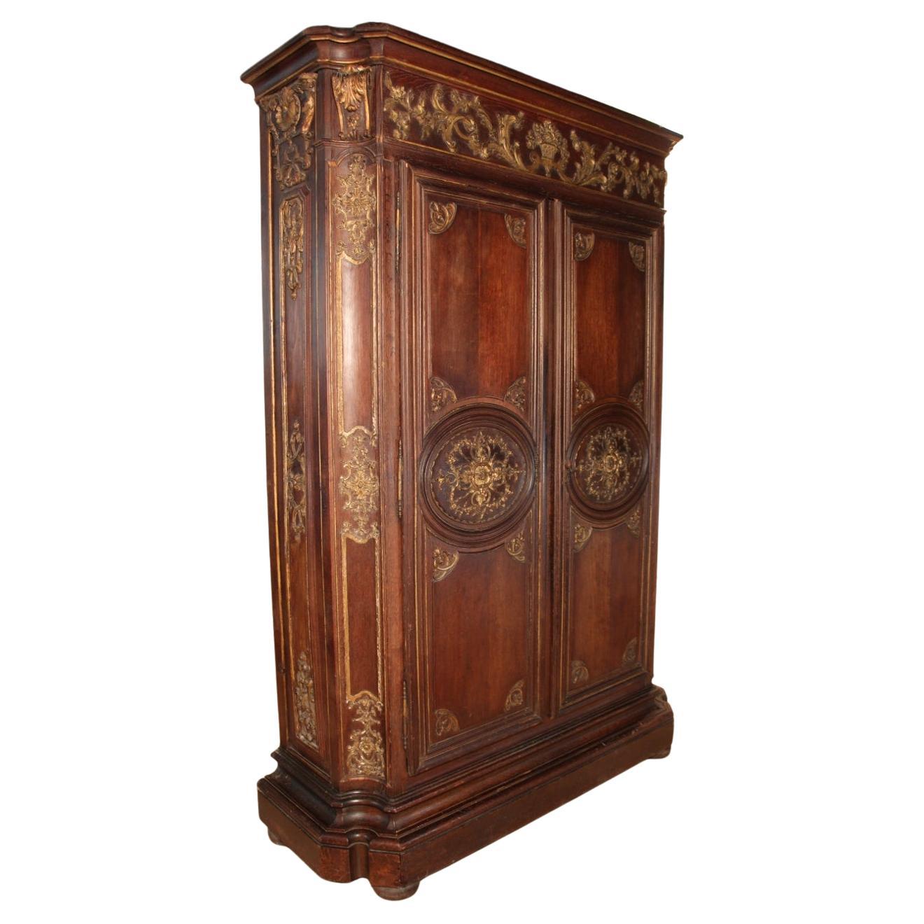 Grande armoire de style Régence du XVIIIe siècle, travail parisien