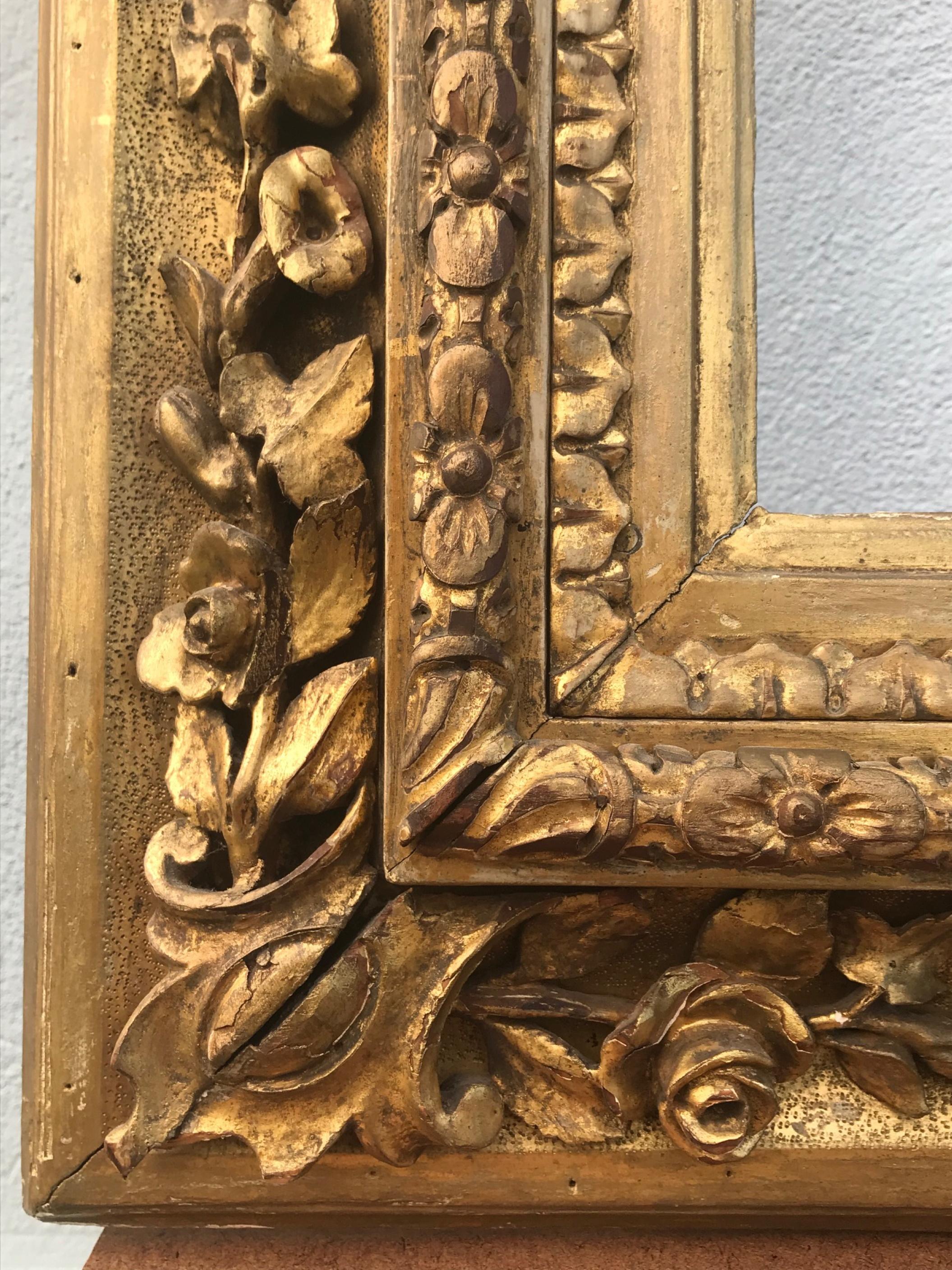 Large 18th Century Venetian Hand Carved Gilded Frame In Good Condition In Vero Beach, FL