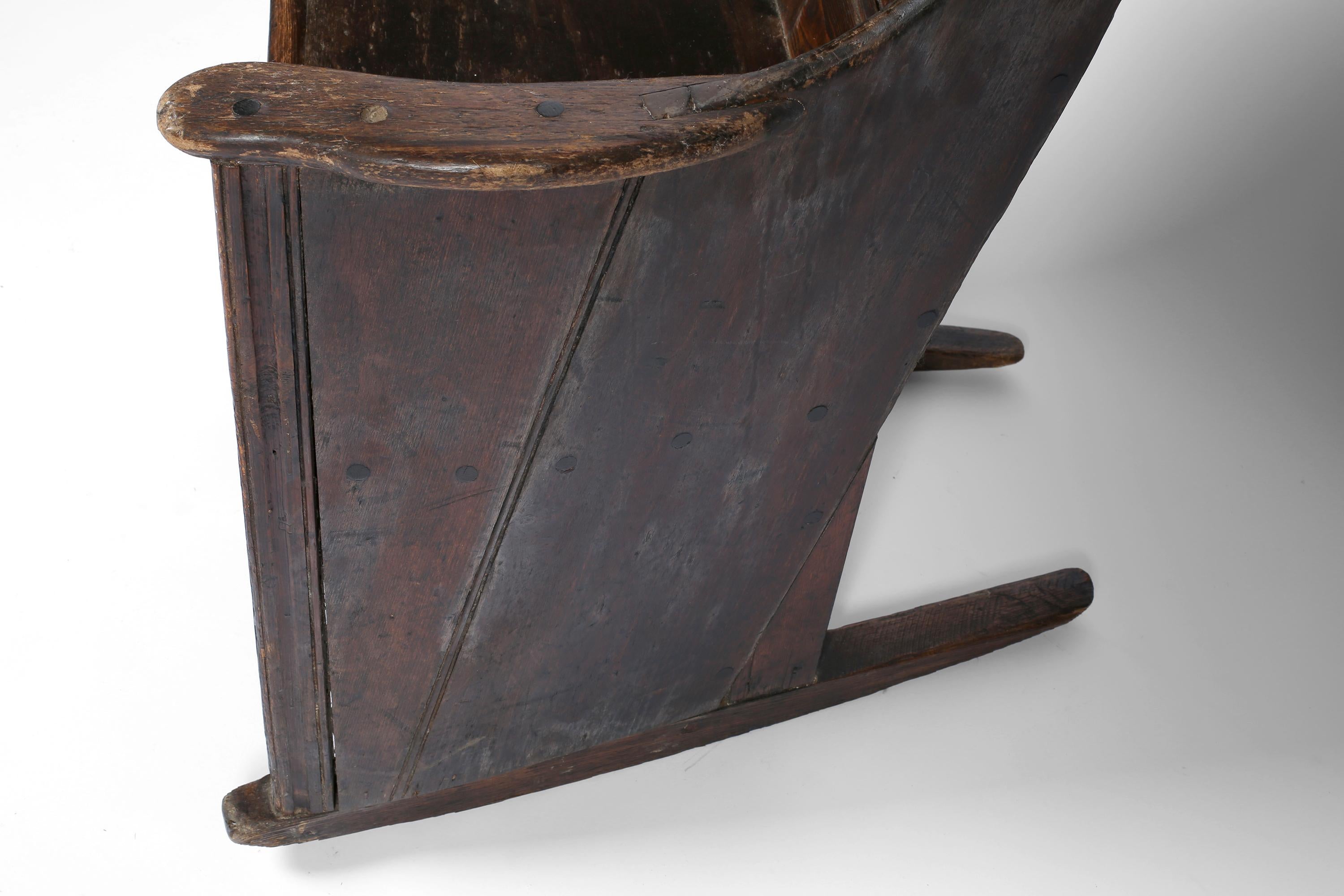 Großer, volkstümlicher Lancashire-Lammfellstuhl aus dem 18. Jahrhundert (Messing) im Angebot
