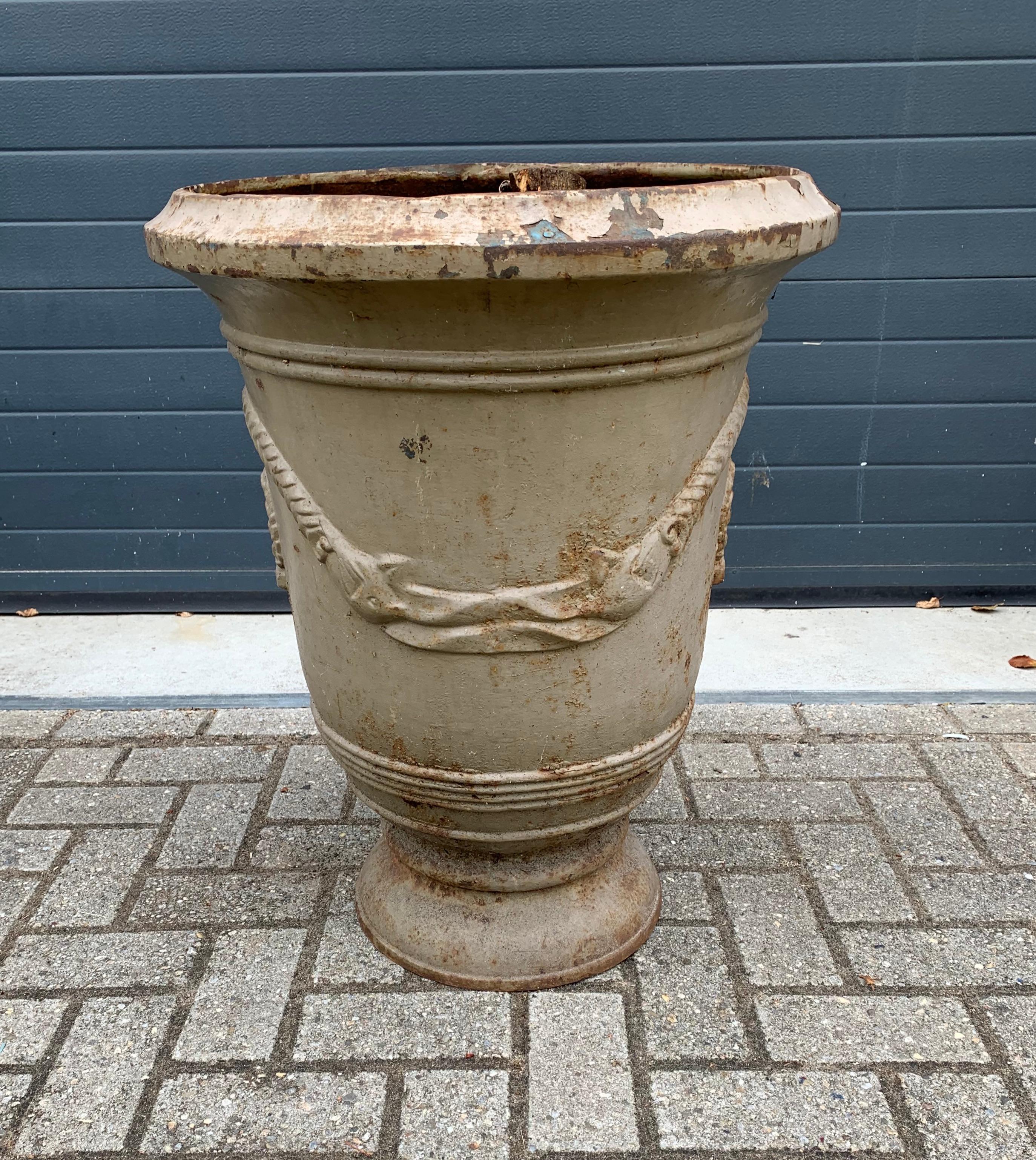 Large 18th or 19th Century Antique Iron Anduze Style Garden Vase / Planter / Urn For Sale 4