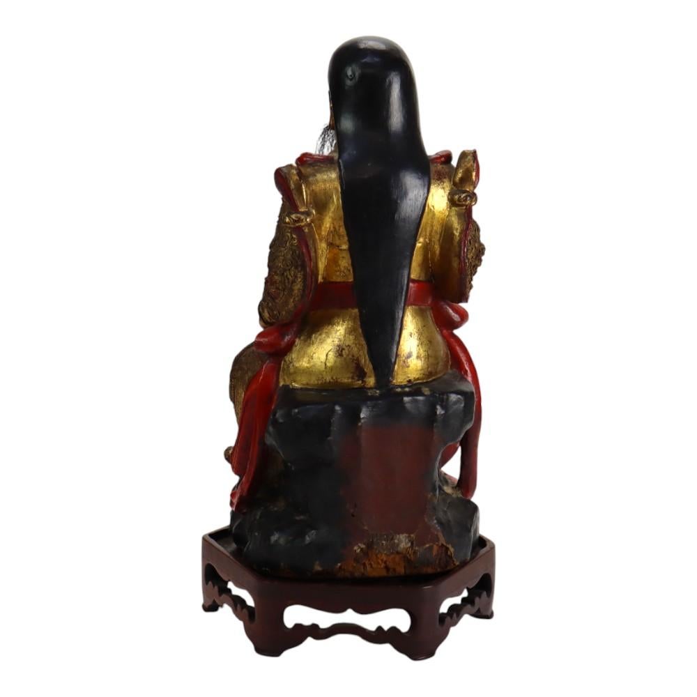 Bois Large 18thC Carved Vermillion & Gilt Deity Statue en vente