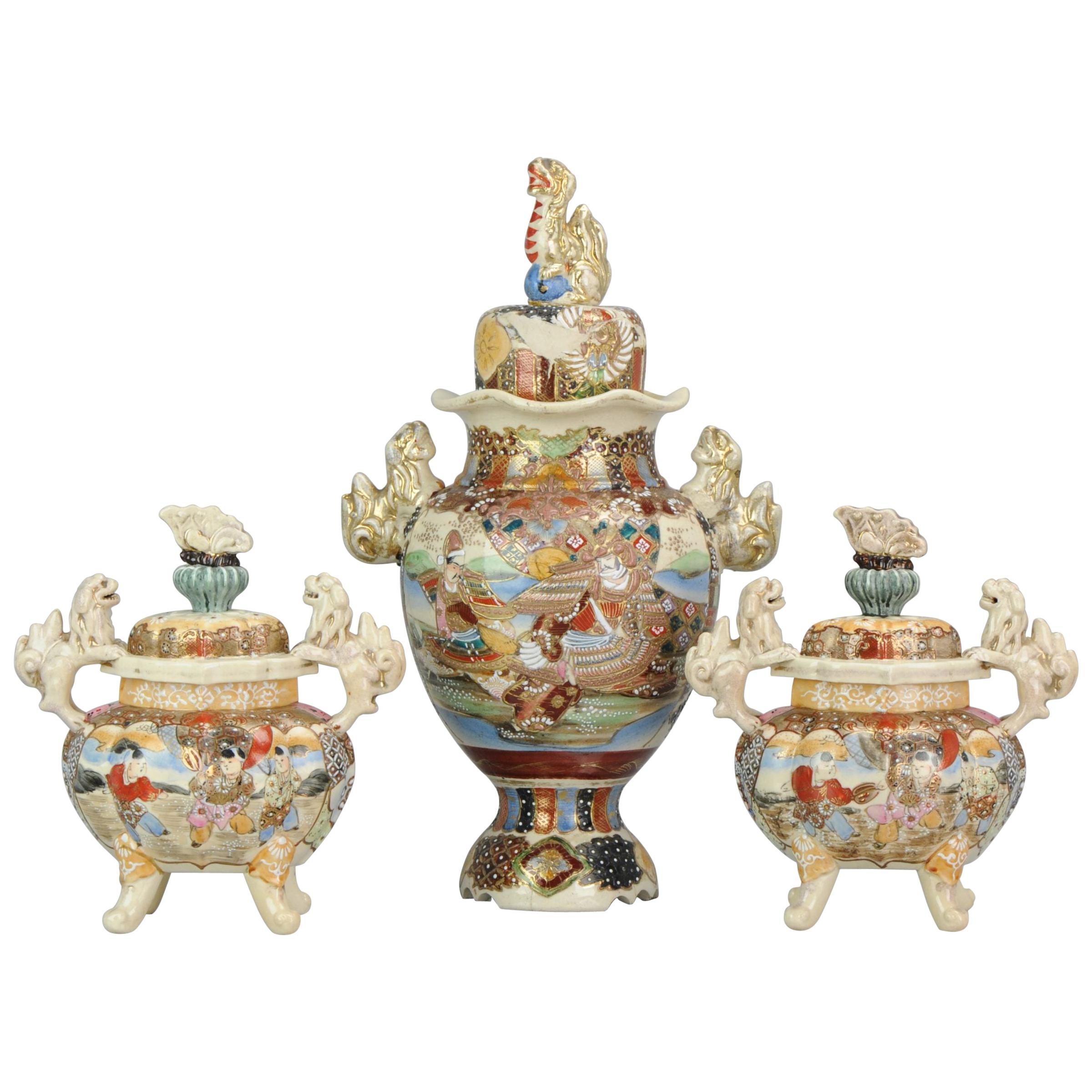 Large 1900-1930 Satsuma Antique Garniture Japanese Colorful Vases, Japan