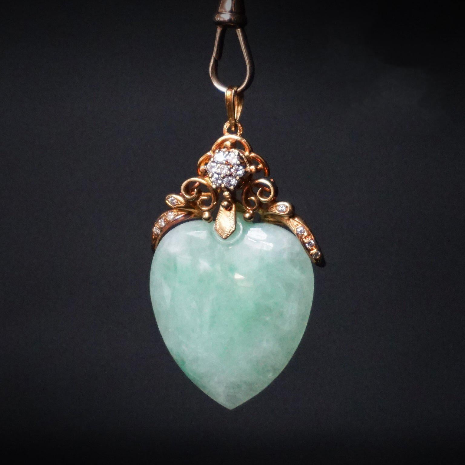 Large, 1900s Victorian Gold and Jade Heart Pendant with Brilliant Cut Diamonds 1