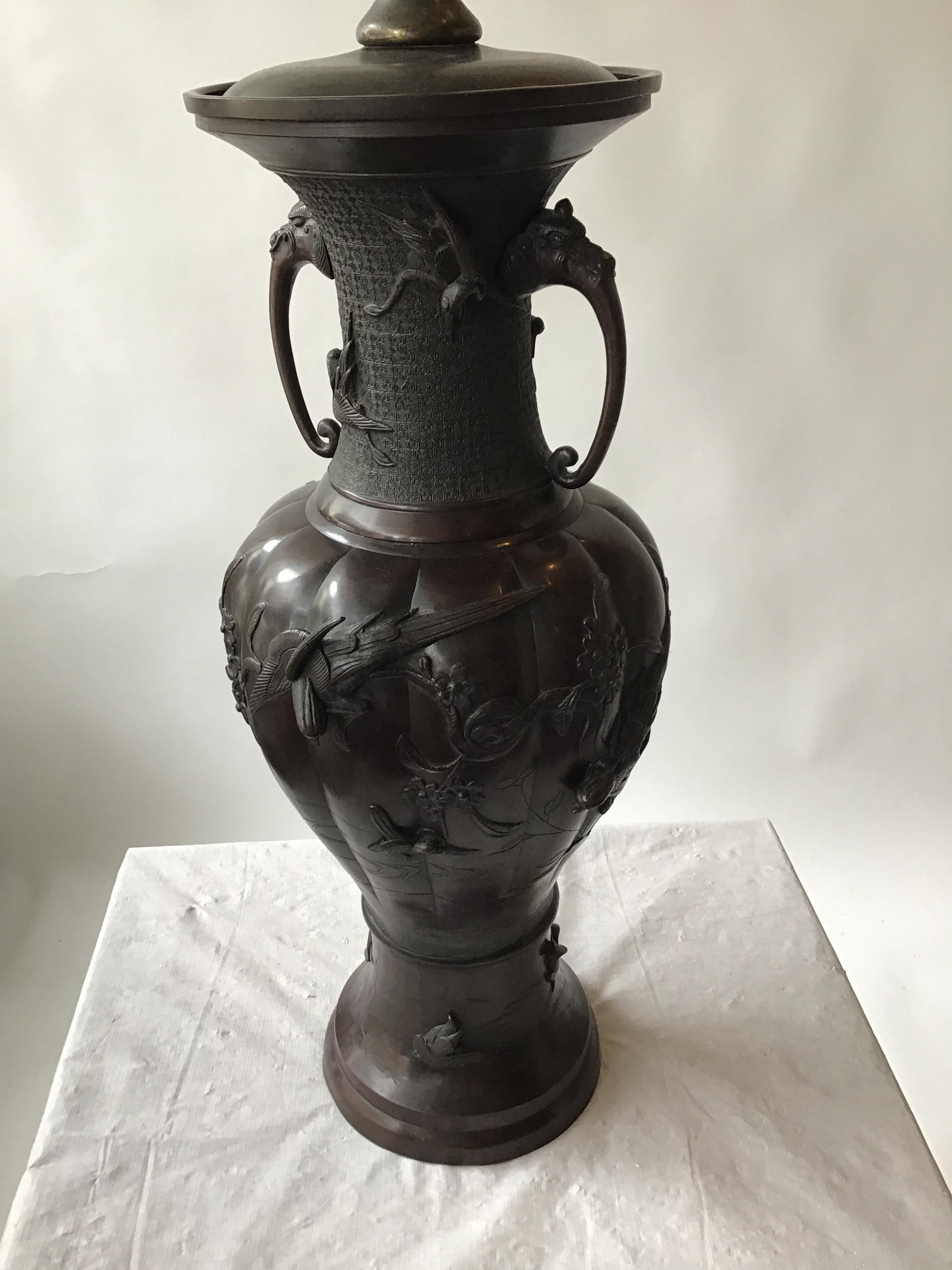Large 1910 Bronze Japanese Table Lamp For Sale 1