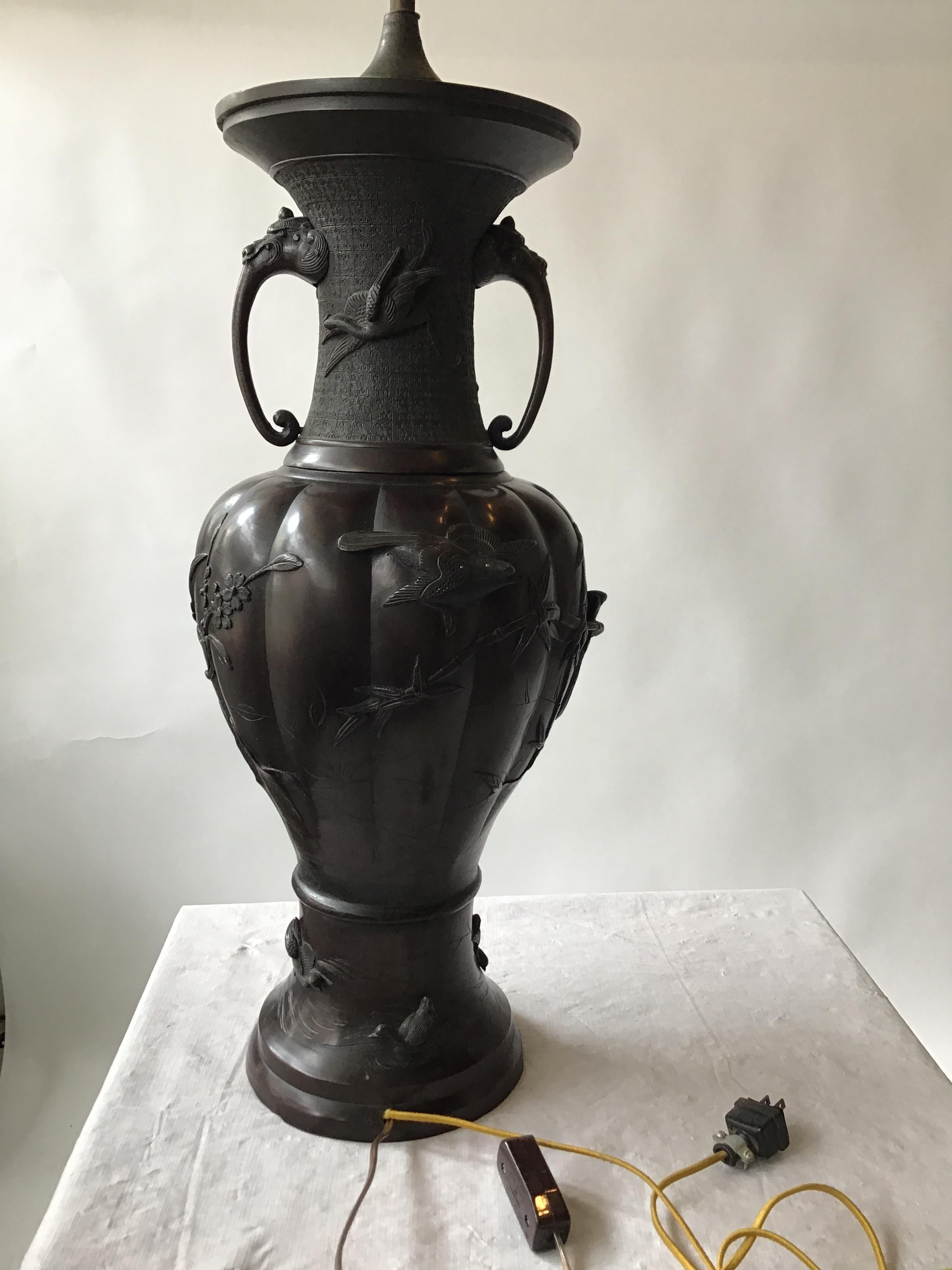 Large 1910 Bronze Japanese Table Lamp For Sale 3