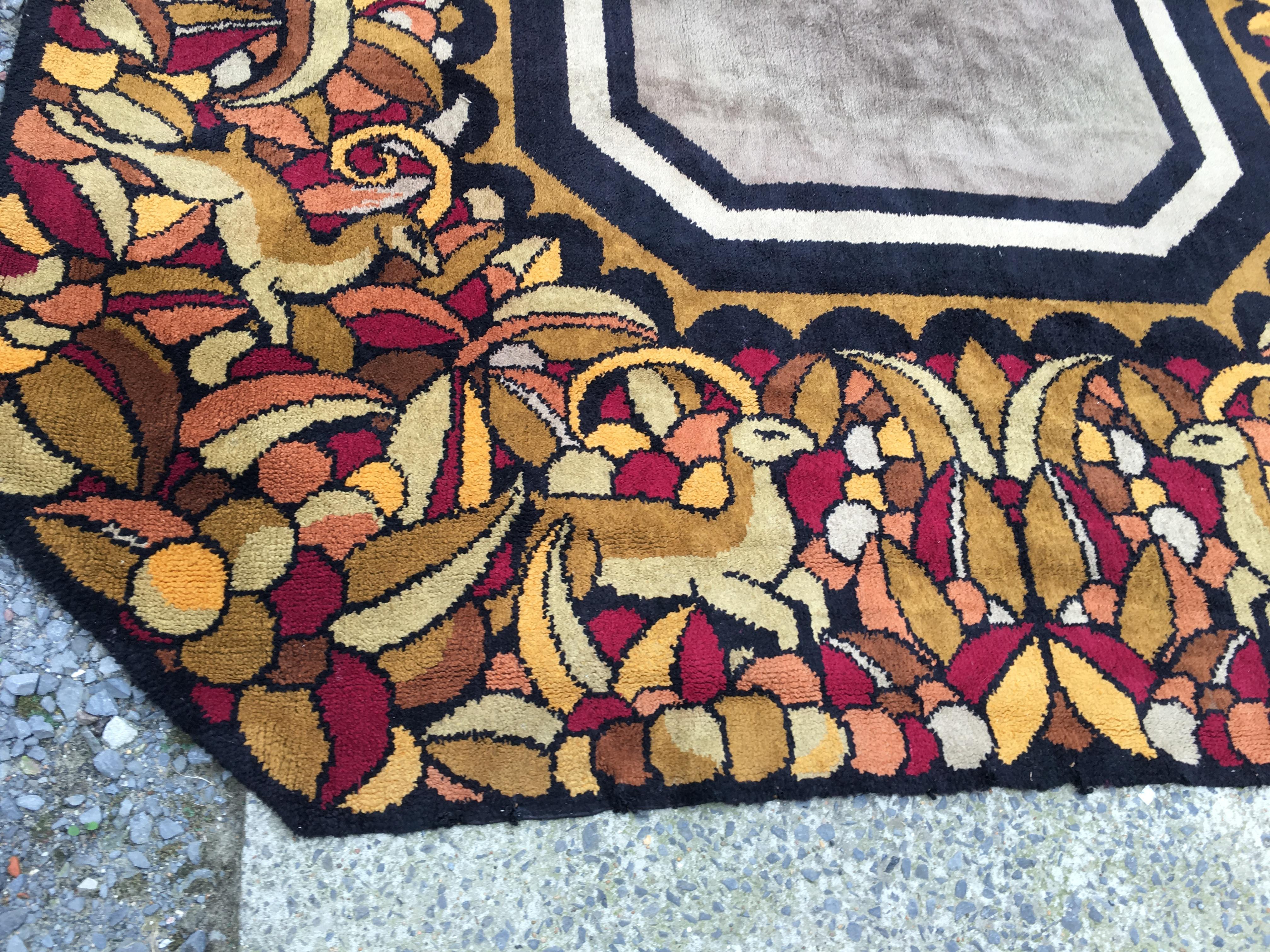 French Large 1930s Art Deco Carpet For Sale