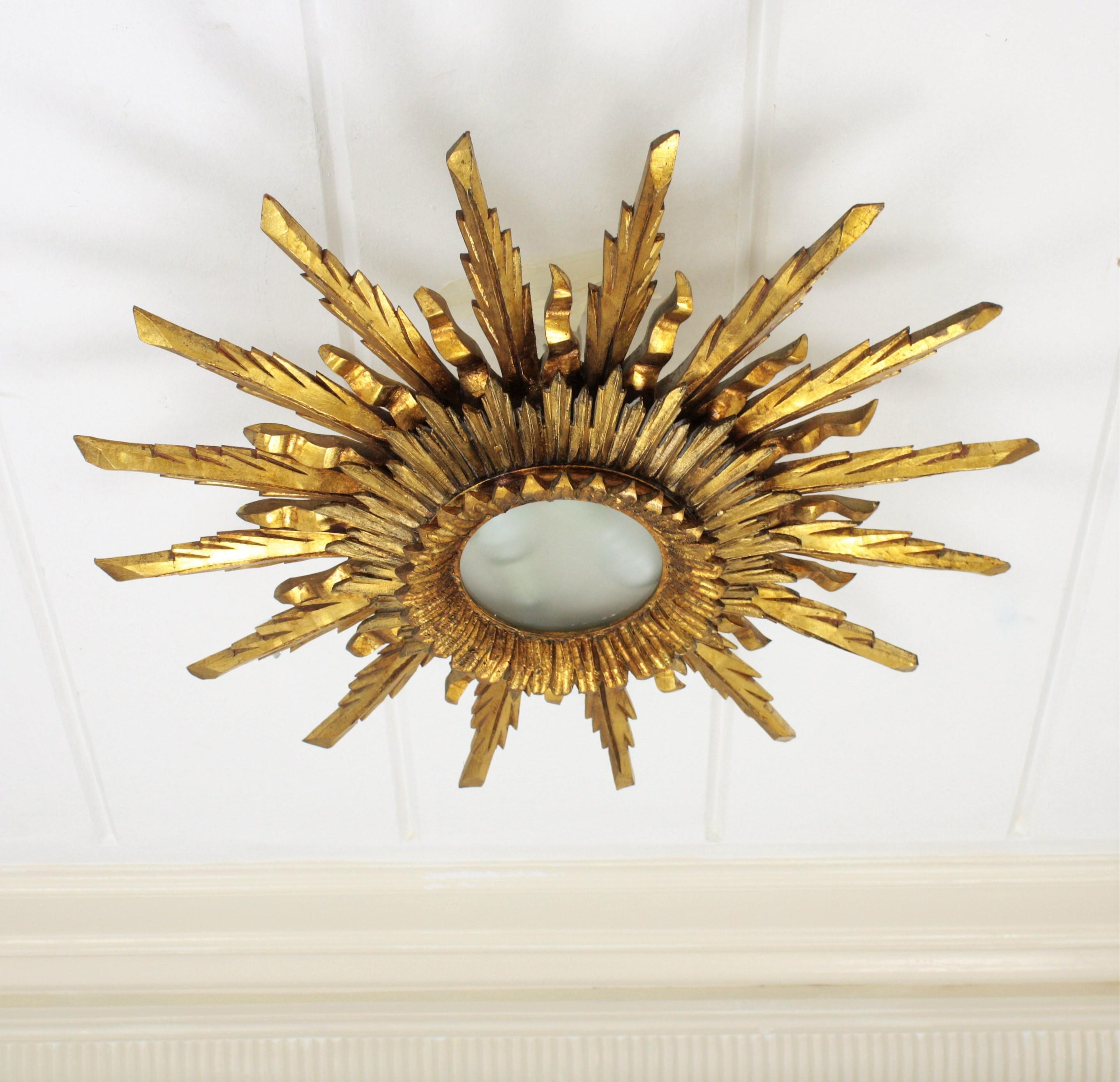 Large 1930s Baroque Gold Leaf Giltwood Sunburst Ceiling Light Fixture / Mirror 1