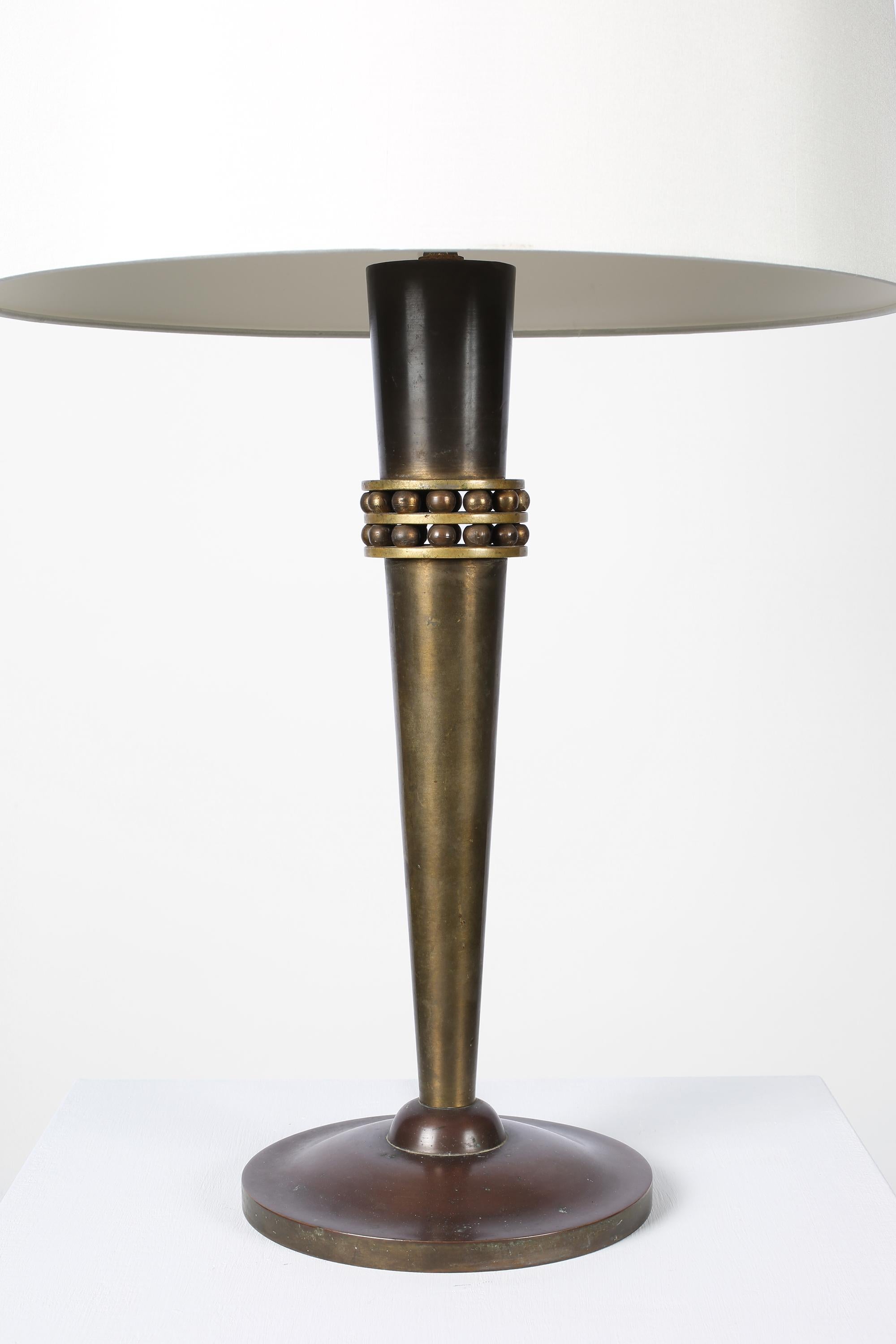 Large 1930s French Art Deco Bronze Table Lamp 1