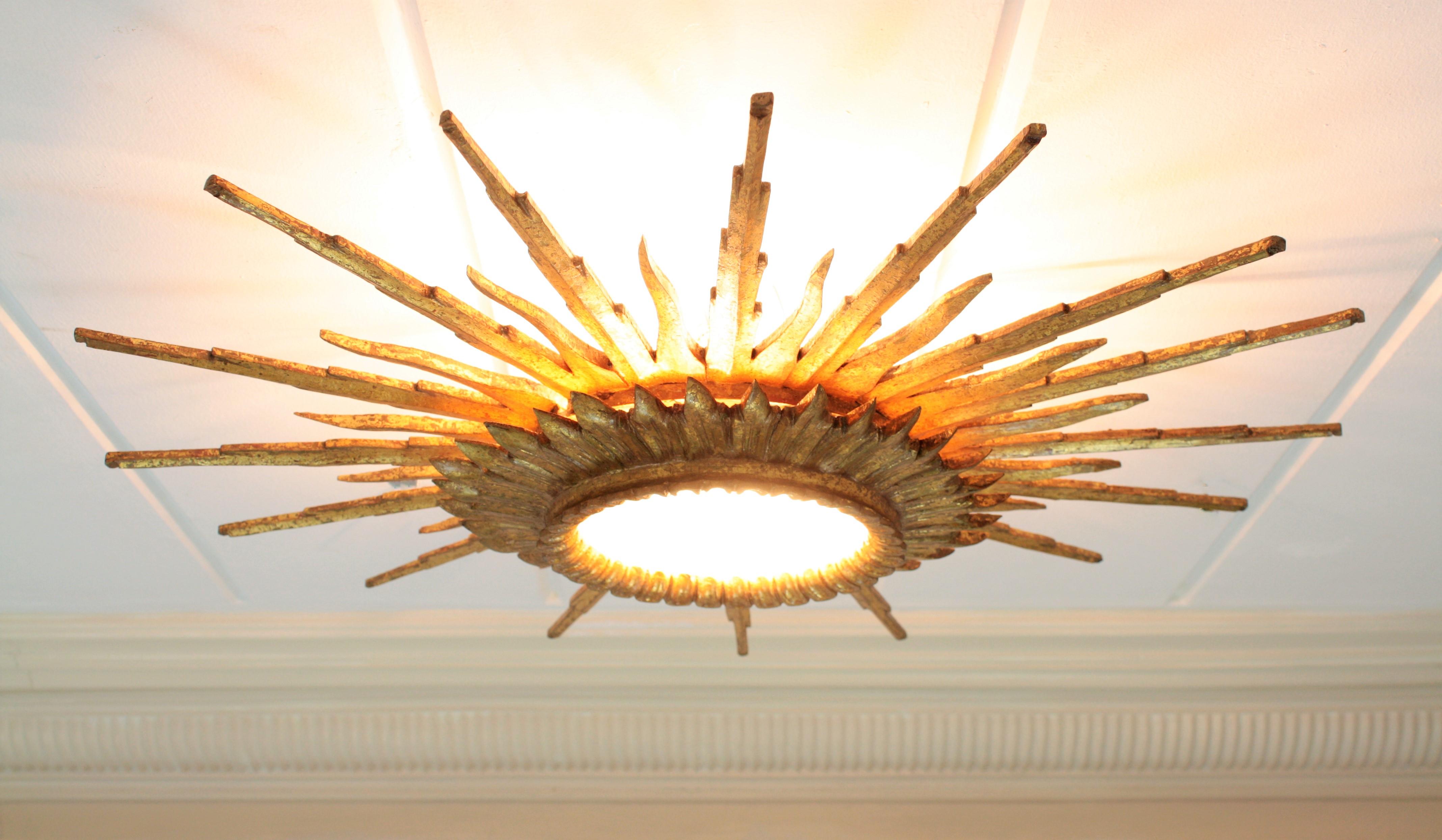 Large 1940s Baroque Gold Leaf Giltwood Sunburst Ceiling Light Fixture or Mirror 5