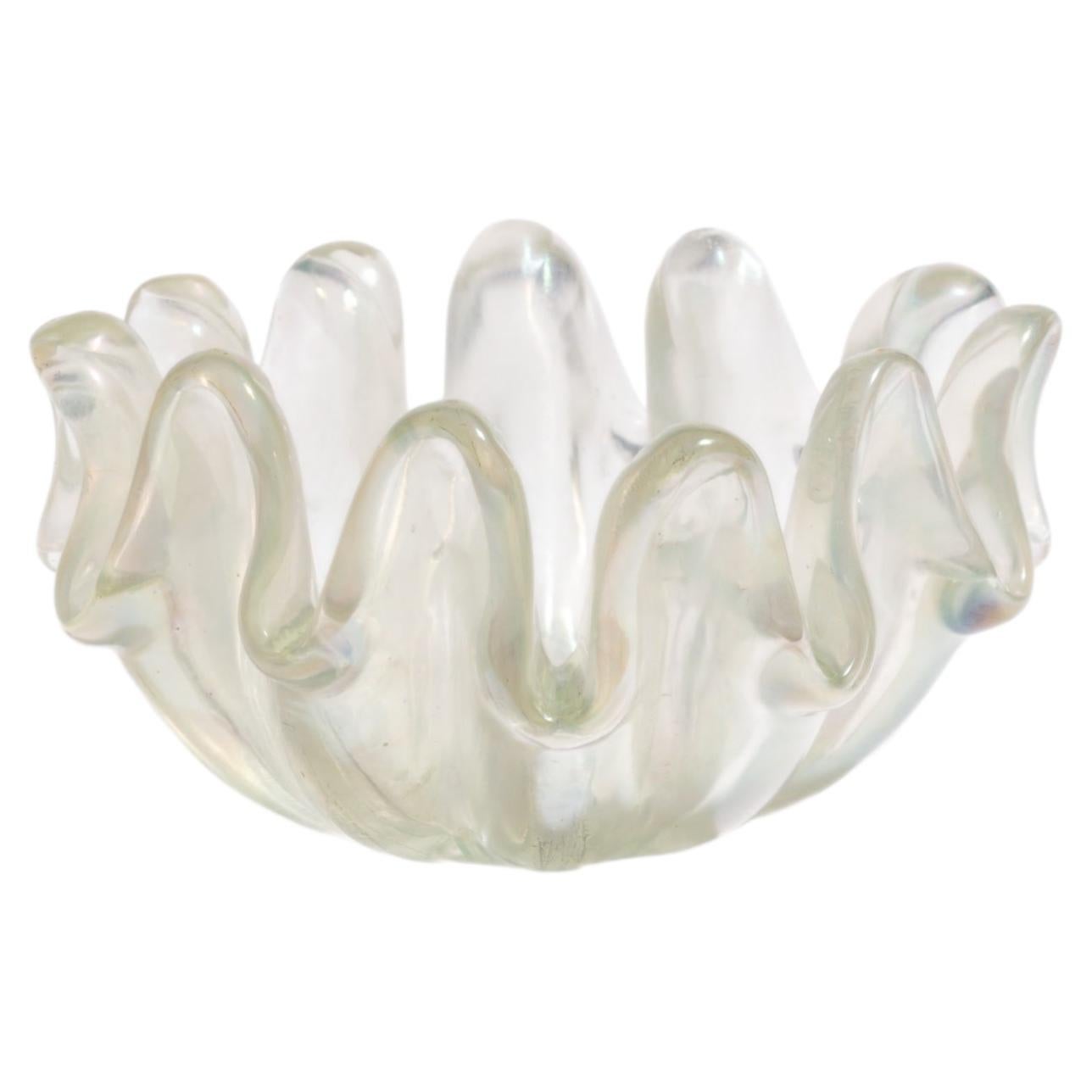 Large 1940s Barovier e Toso Murano Glass Shell Centrepiece
