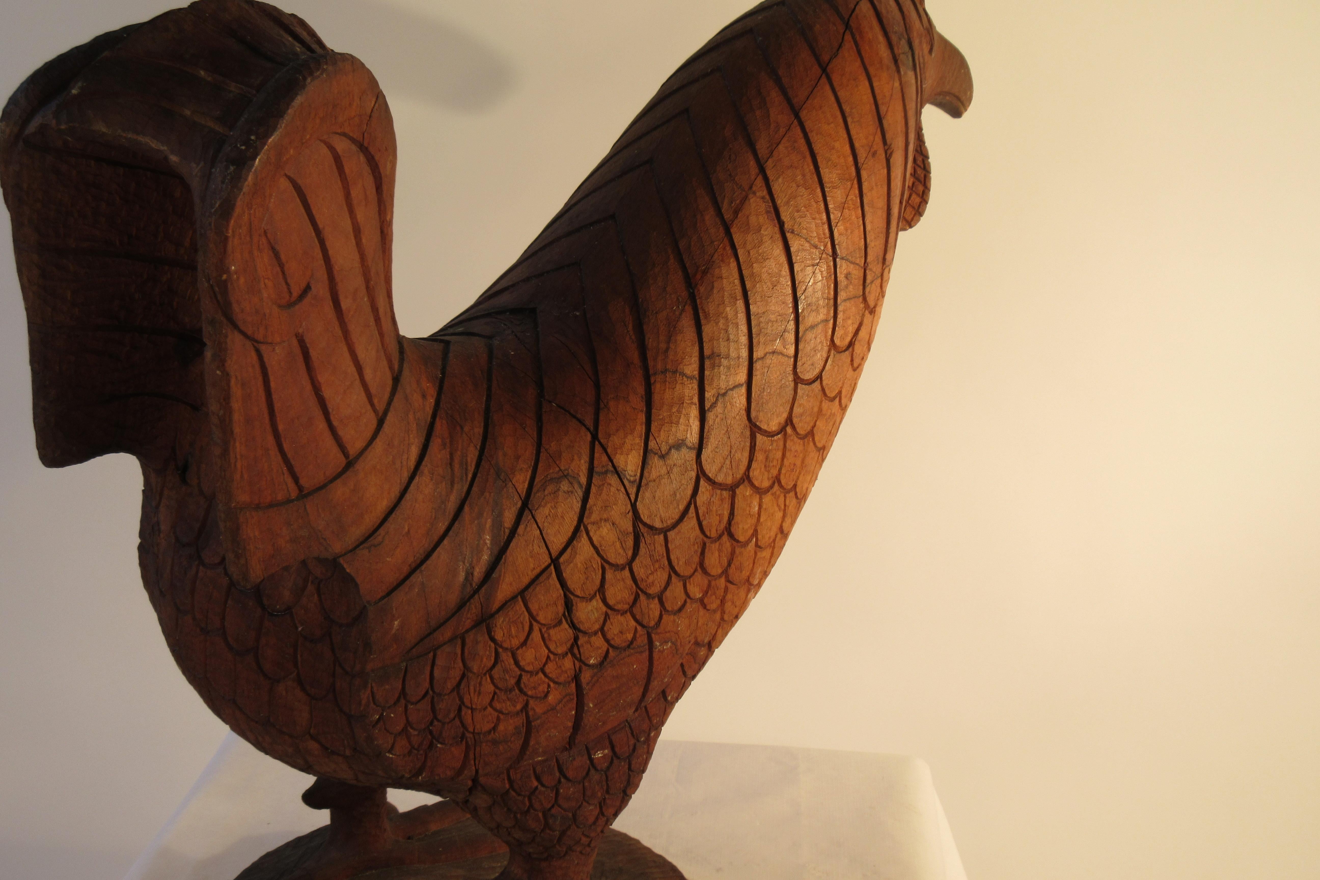 Large 1940s Carved Wood Folk Art Rooster For Sale 2