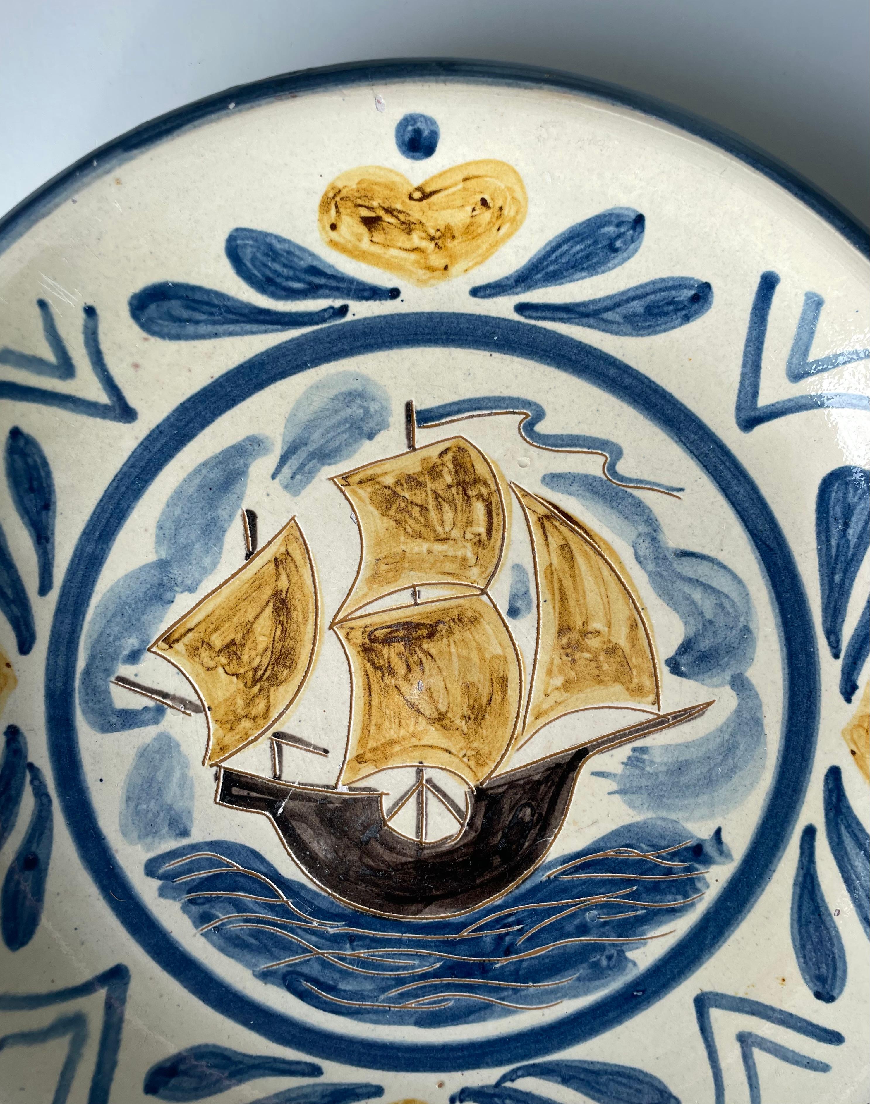 Humlebæk Large 1940s Danish Hand-Painted Decorative Centerpiece Bowl For Sale 5
