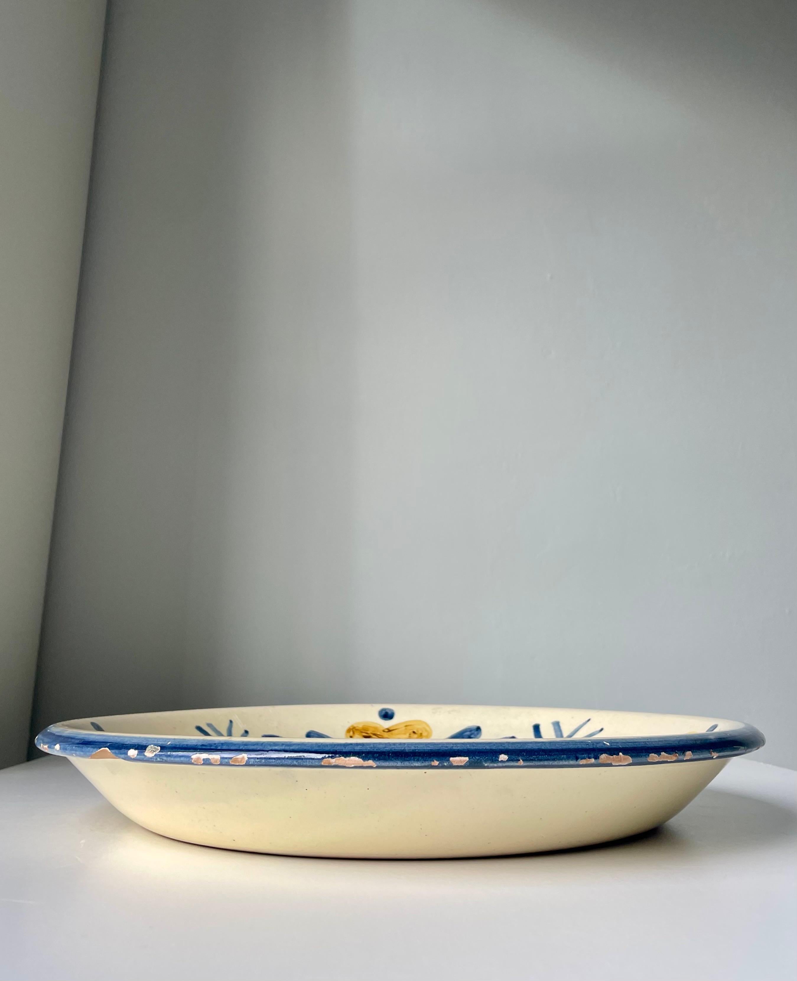 Humlebæk Large 1940s Danish Hand-Painted Decorative Centerpiece Bowl For Sale 1