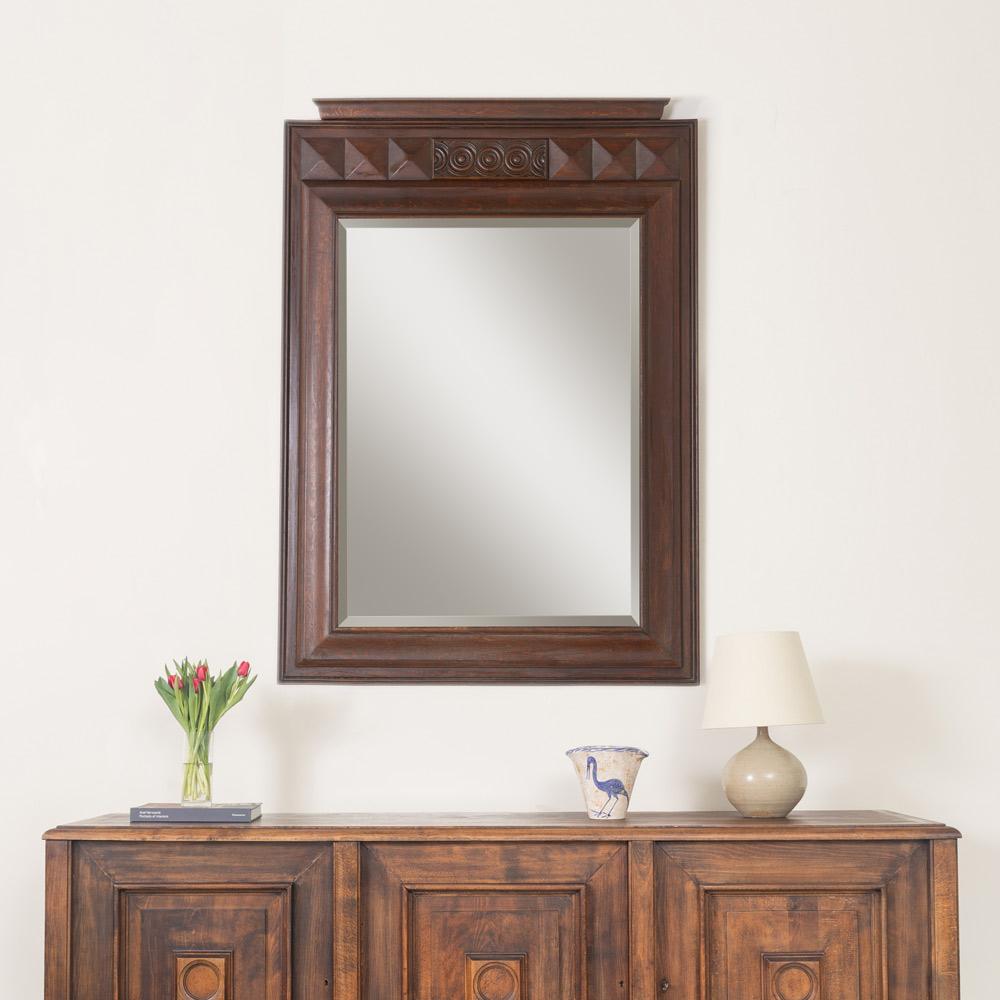 Français Grand miroir en bois sculpté français des années 1940 en vente
