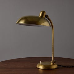 Gran lámpara de mesa ministerial de latón de Giovanni Michelucci de los años 40 para Lariolux