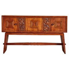 Grande credenza italiana intagliata degli anni '40