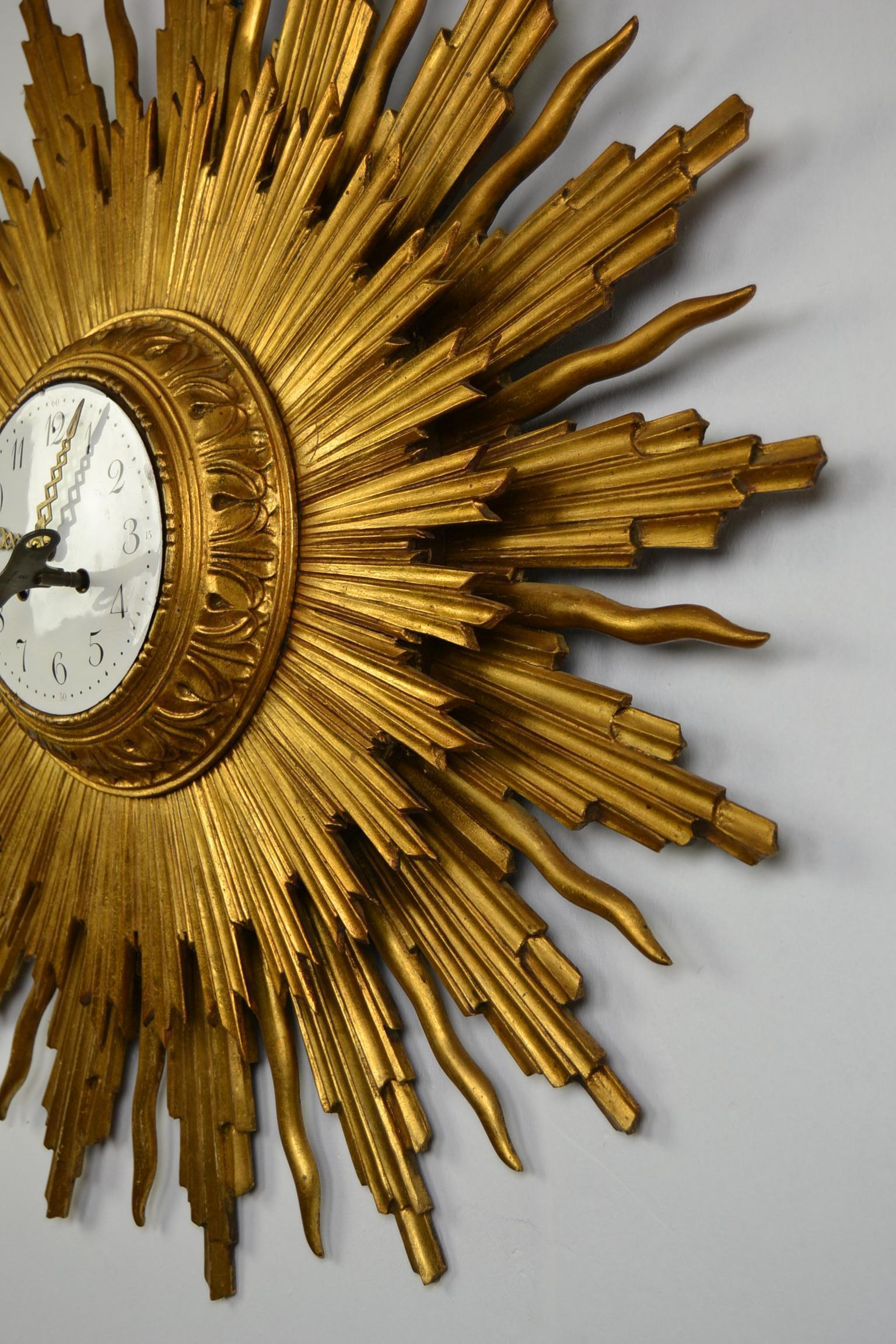 Large 1950s Giltwood Sunburst Clock 2