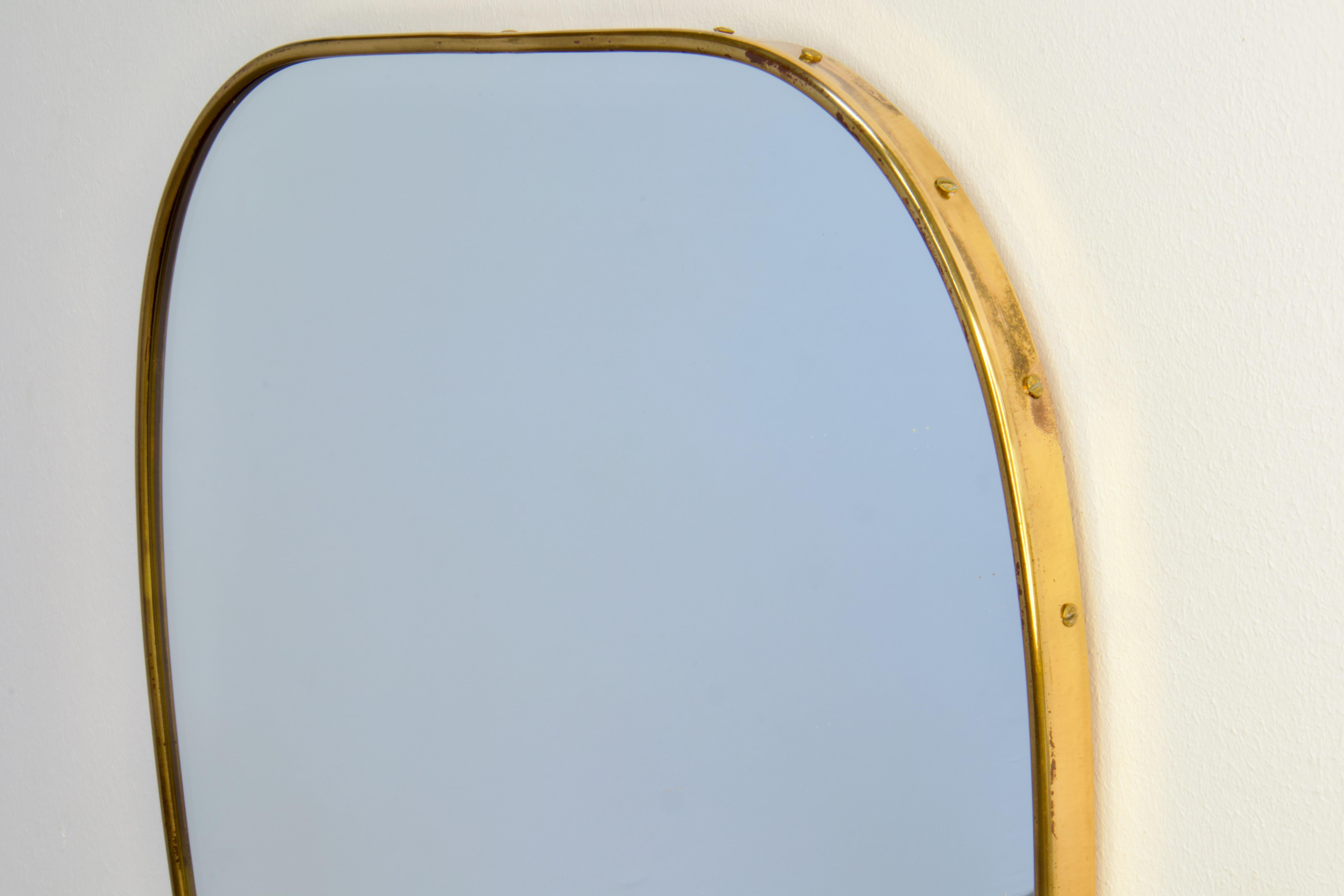 Large 1950s Gio Ponti Era Mid-Century Modern Italian Brass Wall Mirror For Sale 2