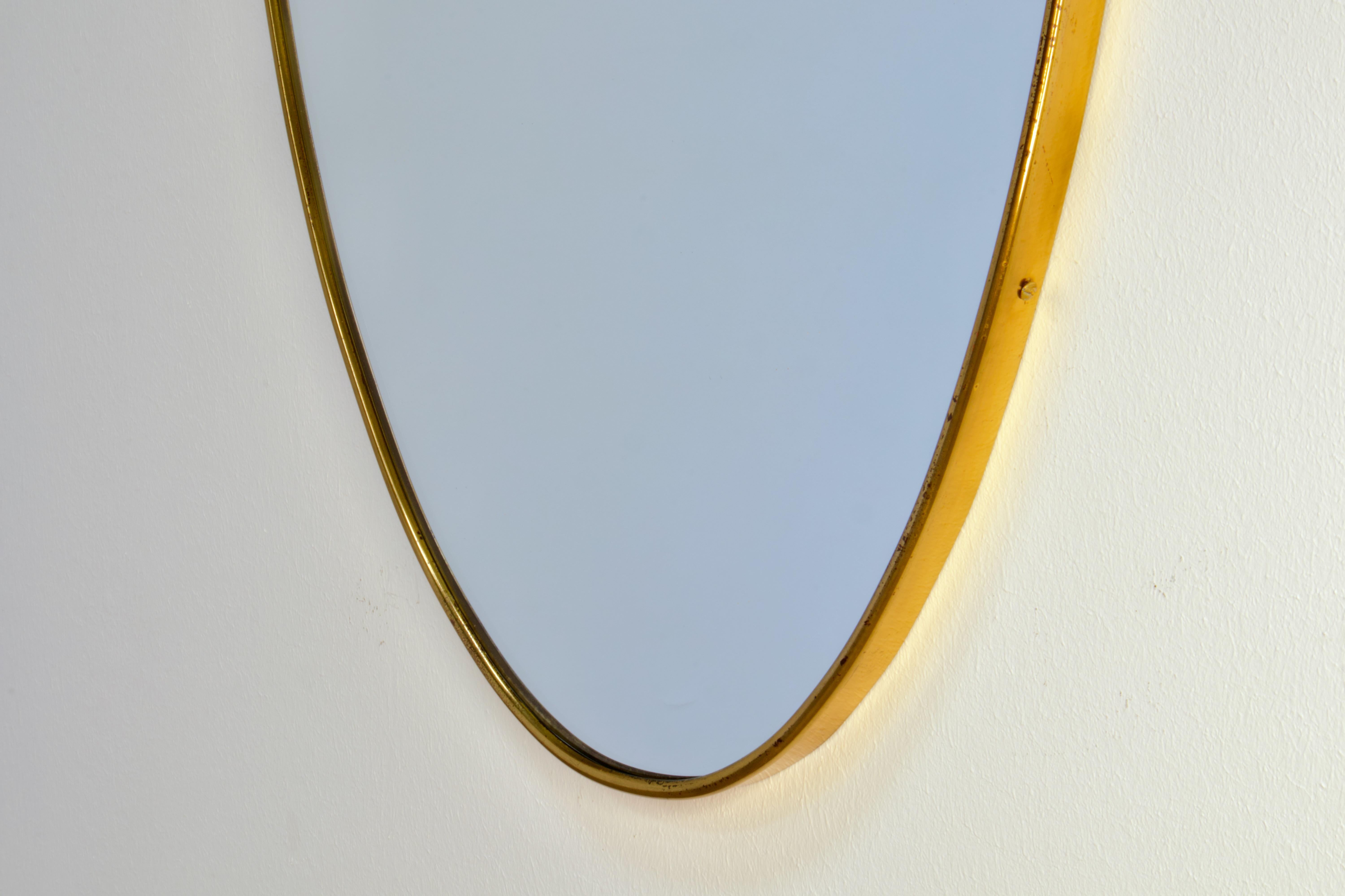 Large 1950s Gio Ponti Era Mid-Century Modern Italian Brass Wall Mirror For Sale 4