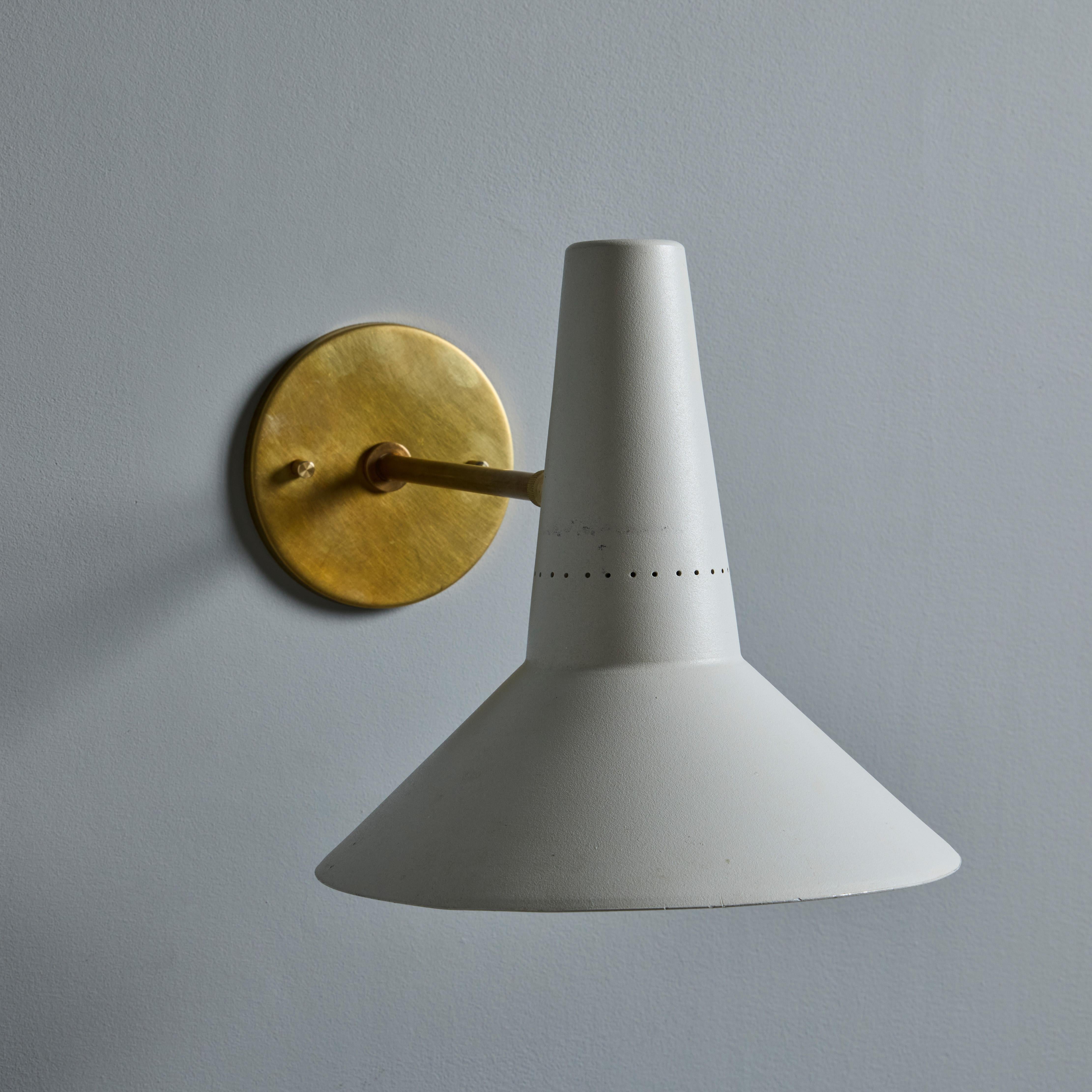 Large 1950s Giuseppe Ostuni Articulating Arm Sconce for O-Luce For Sale 3