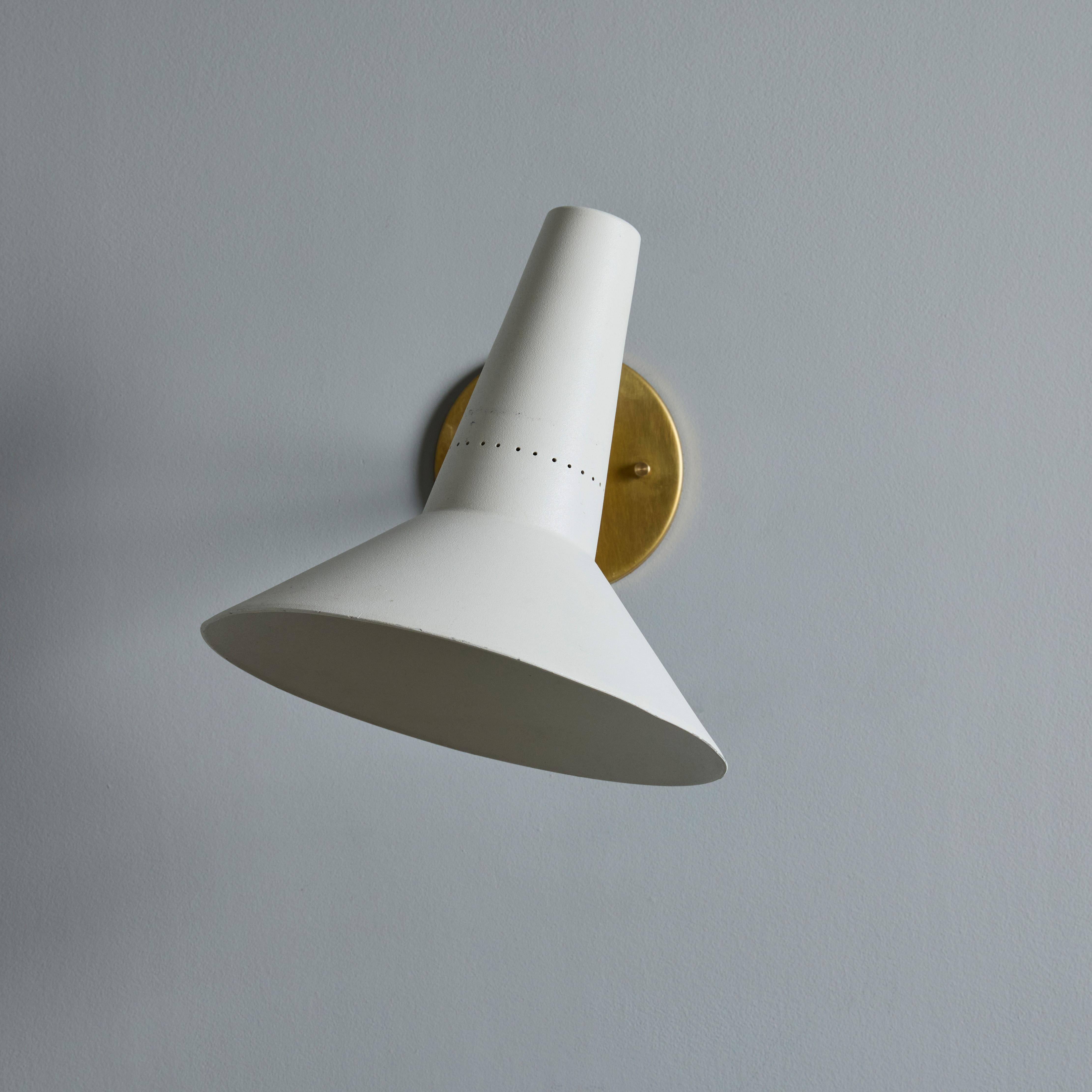 Painted Large 1950s Giuseppe Ostuni Articulating Arm Sconce for O-Luce For Sale