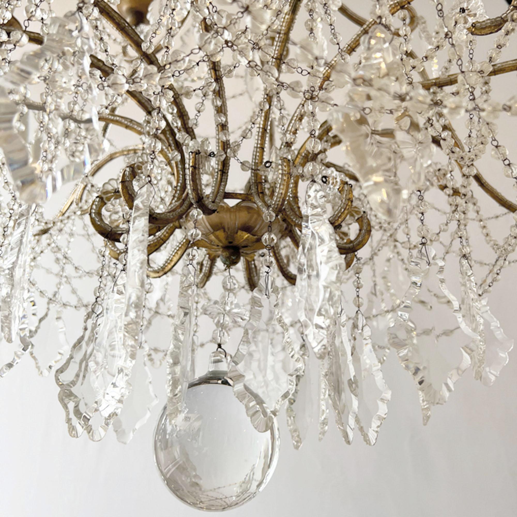 Rococo Large 1950s Italian Beaded Chandelier For Sale