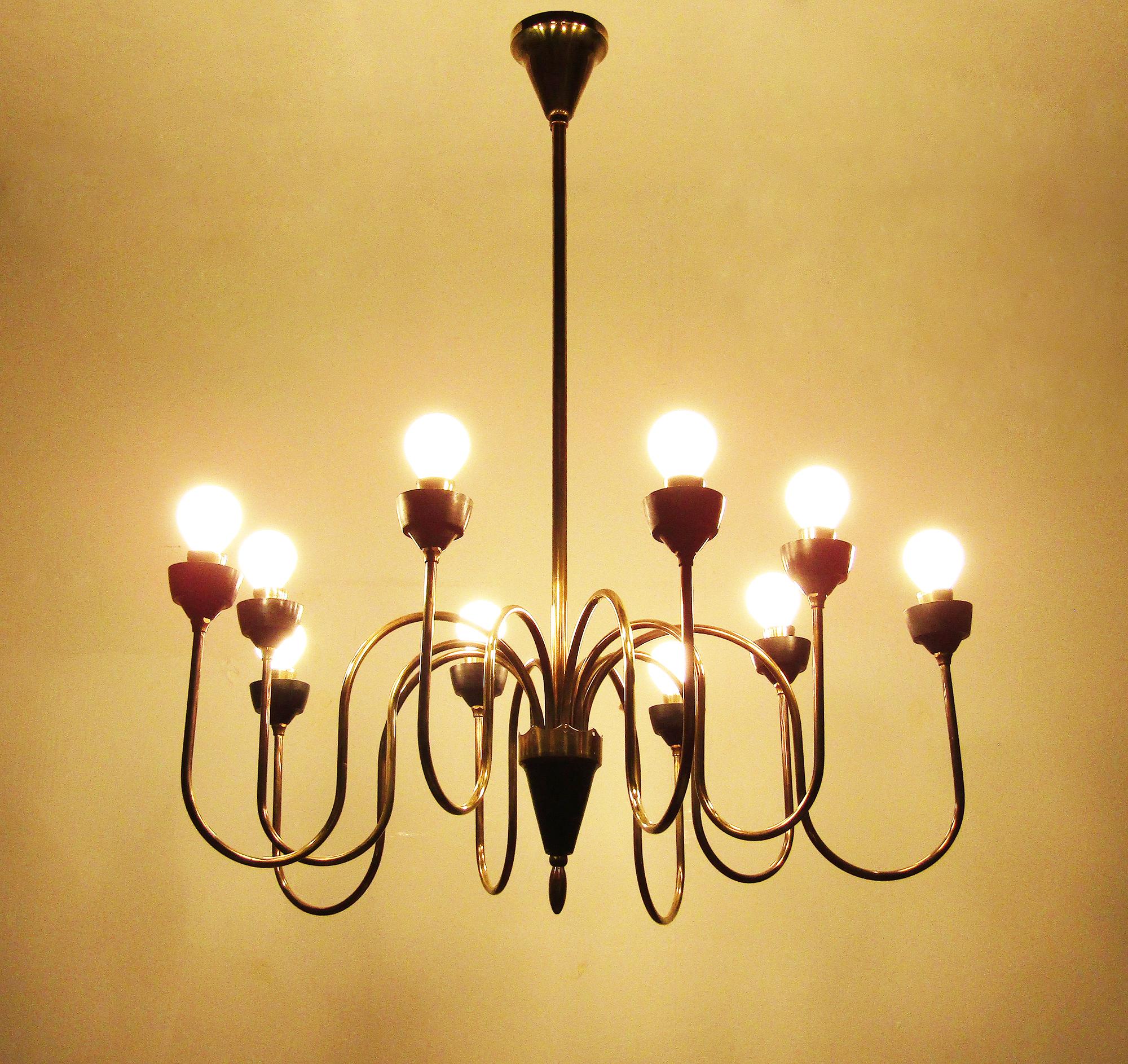 Large 1950s Italian Chandelier In Brass Attributed To Angelo Lelli For Sale 2