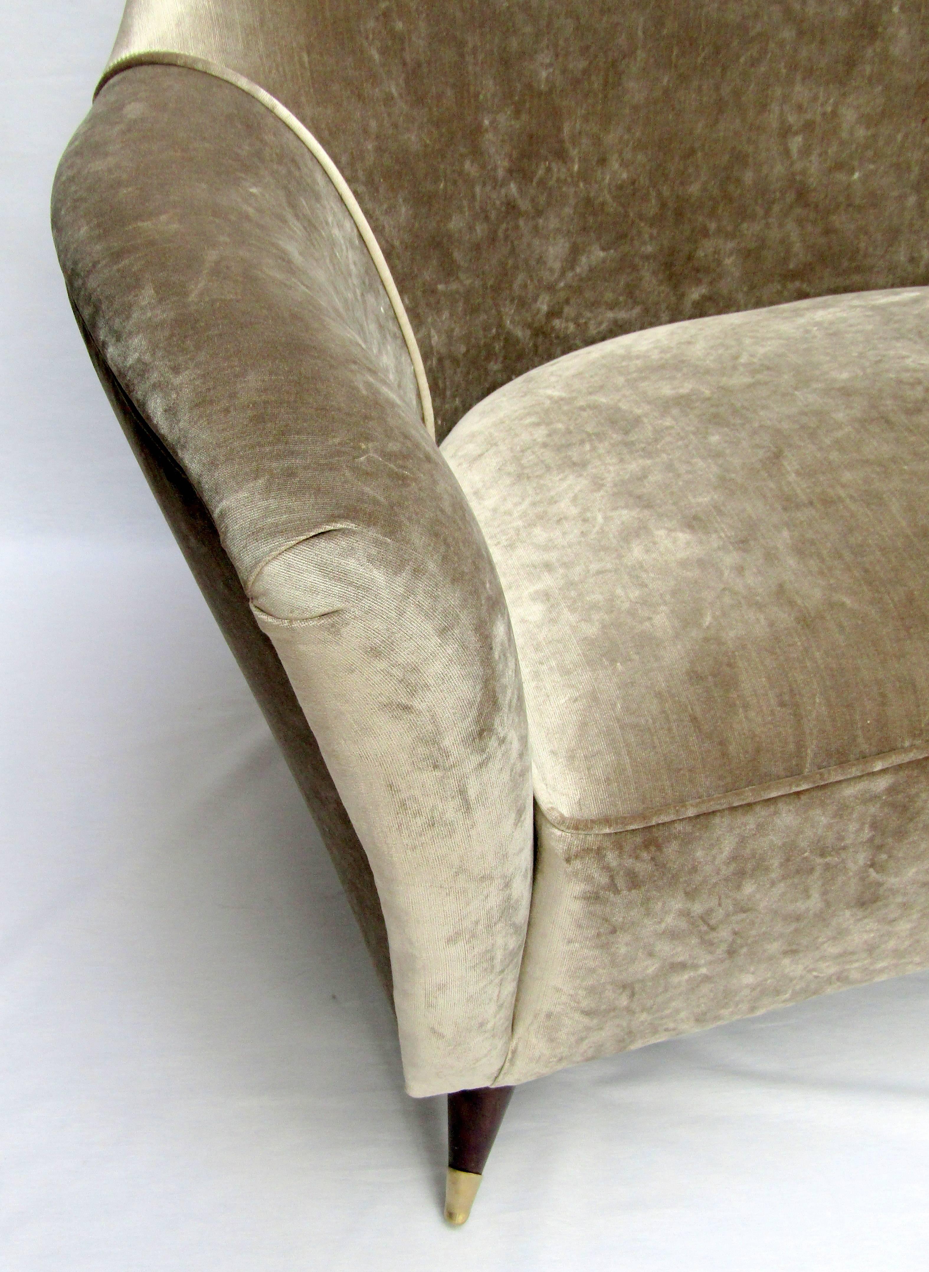 Mid-20th Century Large 1950s Italian Curved Sofa For Sale