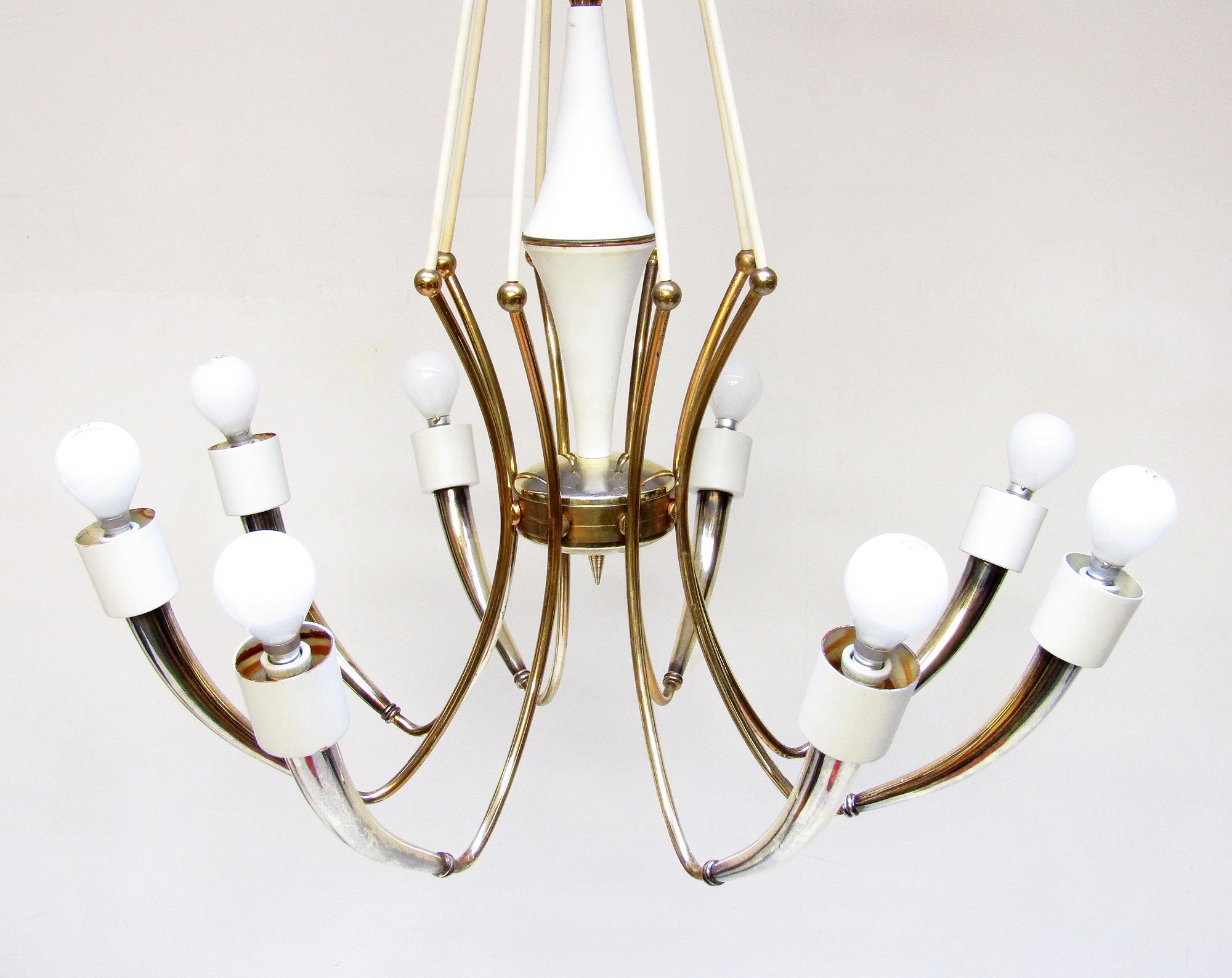 Ottone Grande lampadario a ragno italiano degli anni '50 di Oscar Torlasco in vendita