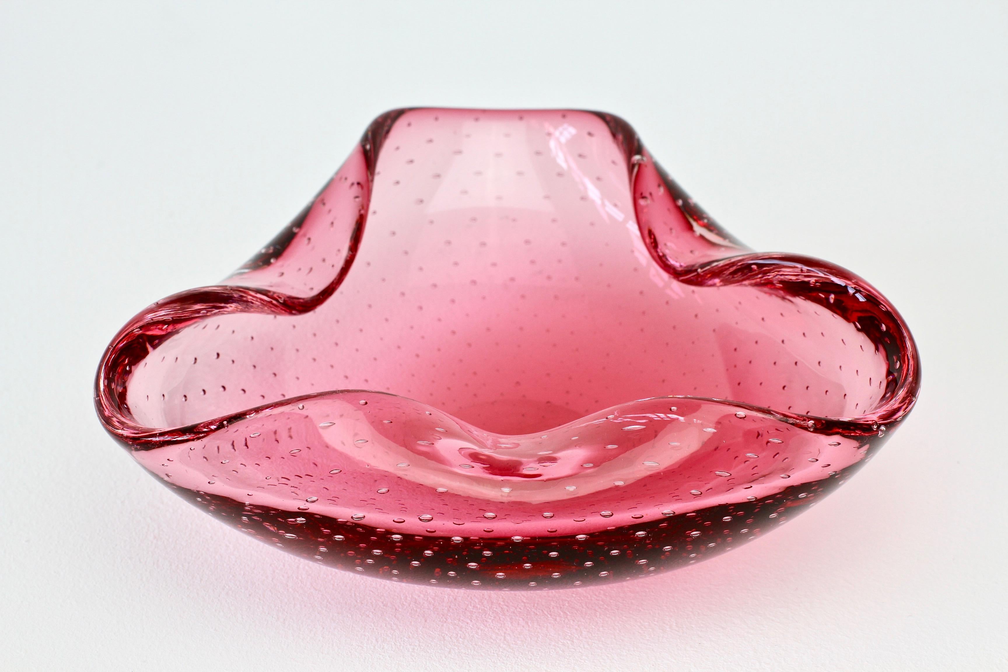 20th Century Large 1950s Pink Bubble Glass Bowl in the Style of Carlo Scarpa for Venini