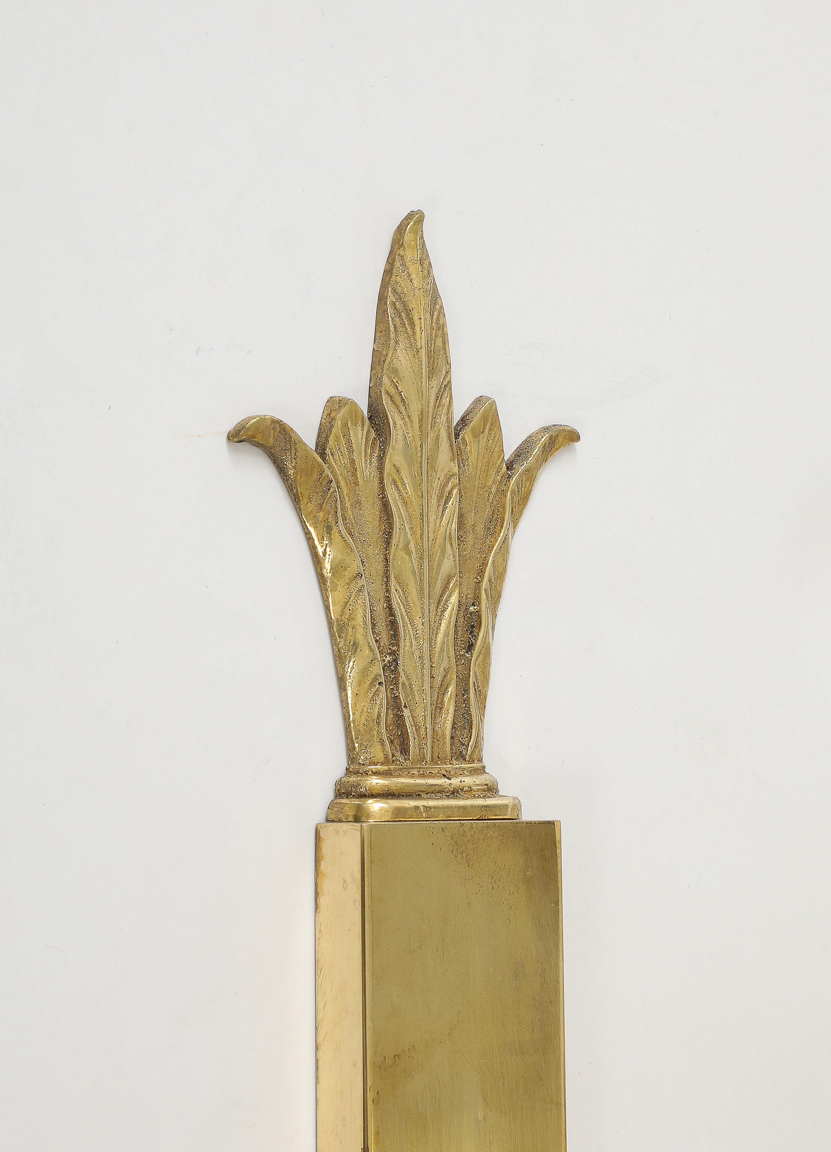 Grande applique francese in ottone massiccio degli anni '50 in vendita 4