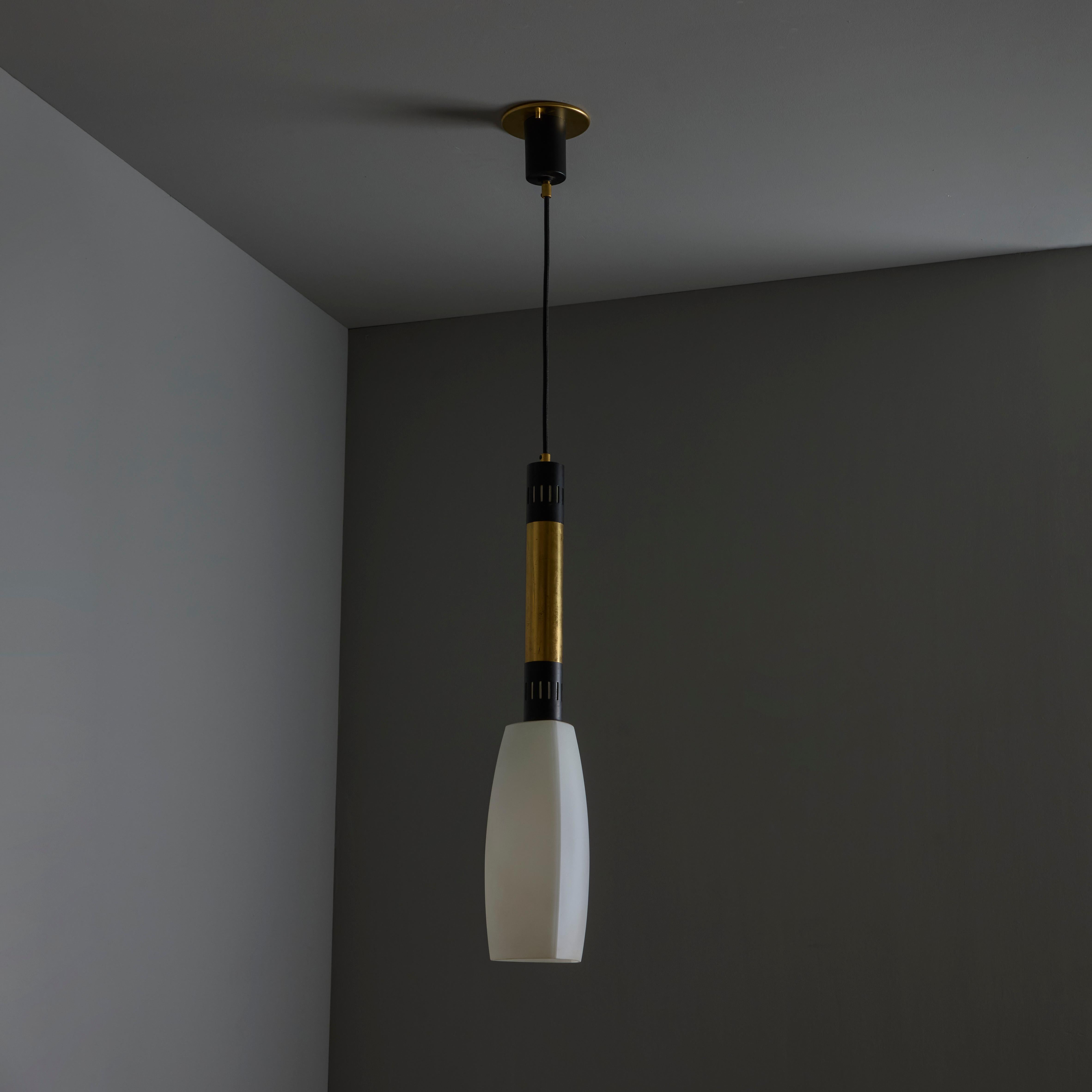 Large 1950s Stilnovo Opaline Glass and Brass Pendant Lamp For Sale 6