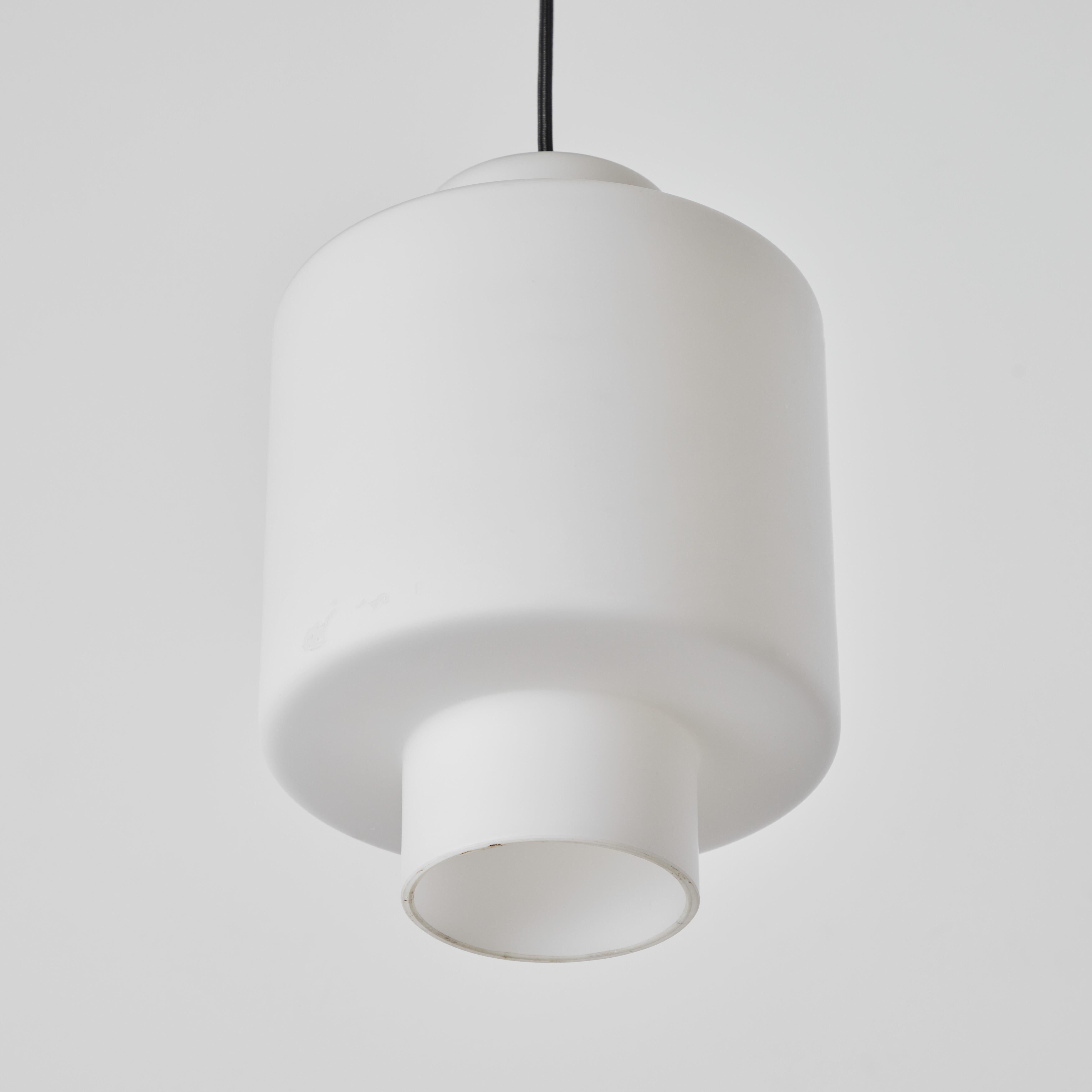 Mid-Century Modern 1960s Stilnovo Model #2120/1 Sculptural Opaline Glass Pendant For Sale